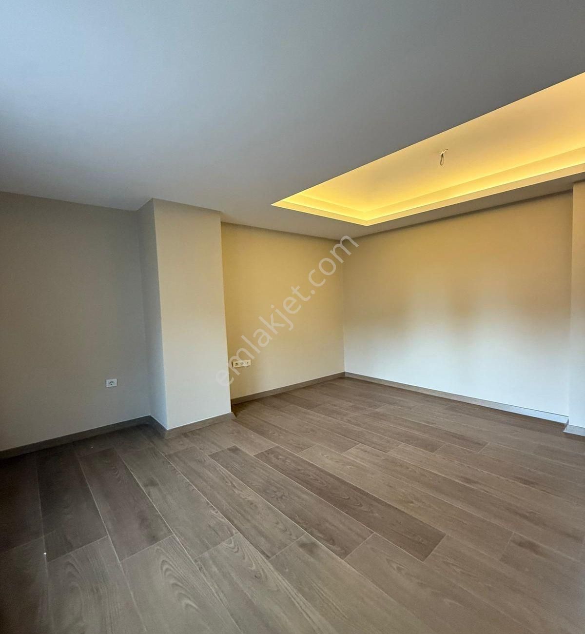 Avcılar Ambarlıda Sıfır 3+1 Lüx Satılık Ara Kat Daire - Görsel 3