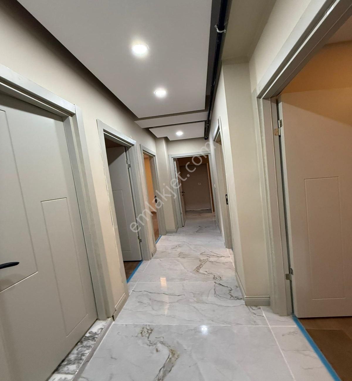 Avcılar Ambarlıda Sıfır 3+1 Lüx Satılık Ara Kat Daire - Görsel 11