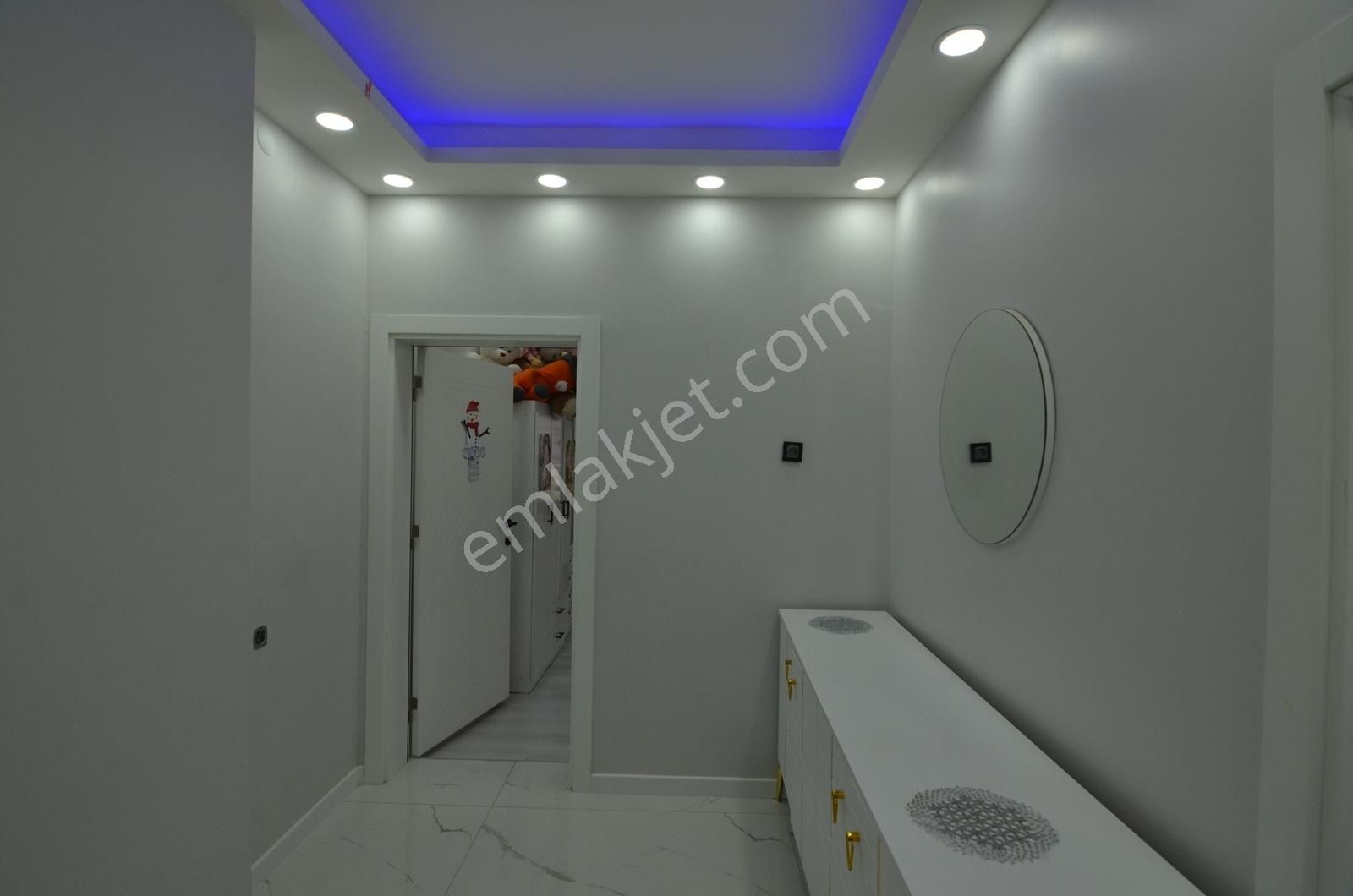 Talha Tozduman'dan Meram Aşkan'da Lüks Yapılı Geniş Satılık 4+1 - Görsel 28