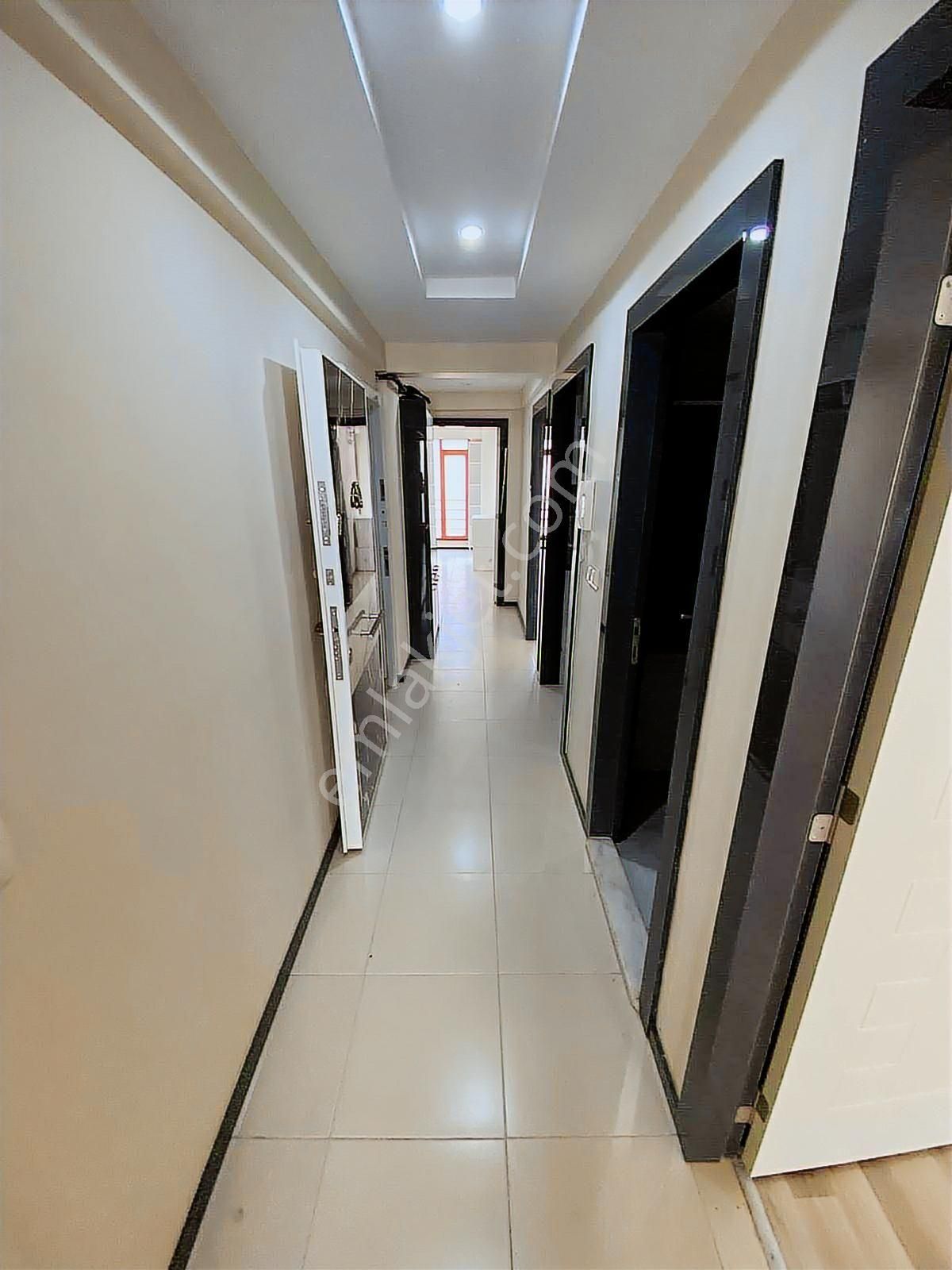 Remax Model Den İlbade Mahallesinde 2+1 Satılık Daire - Görsel 8