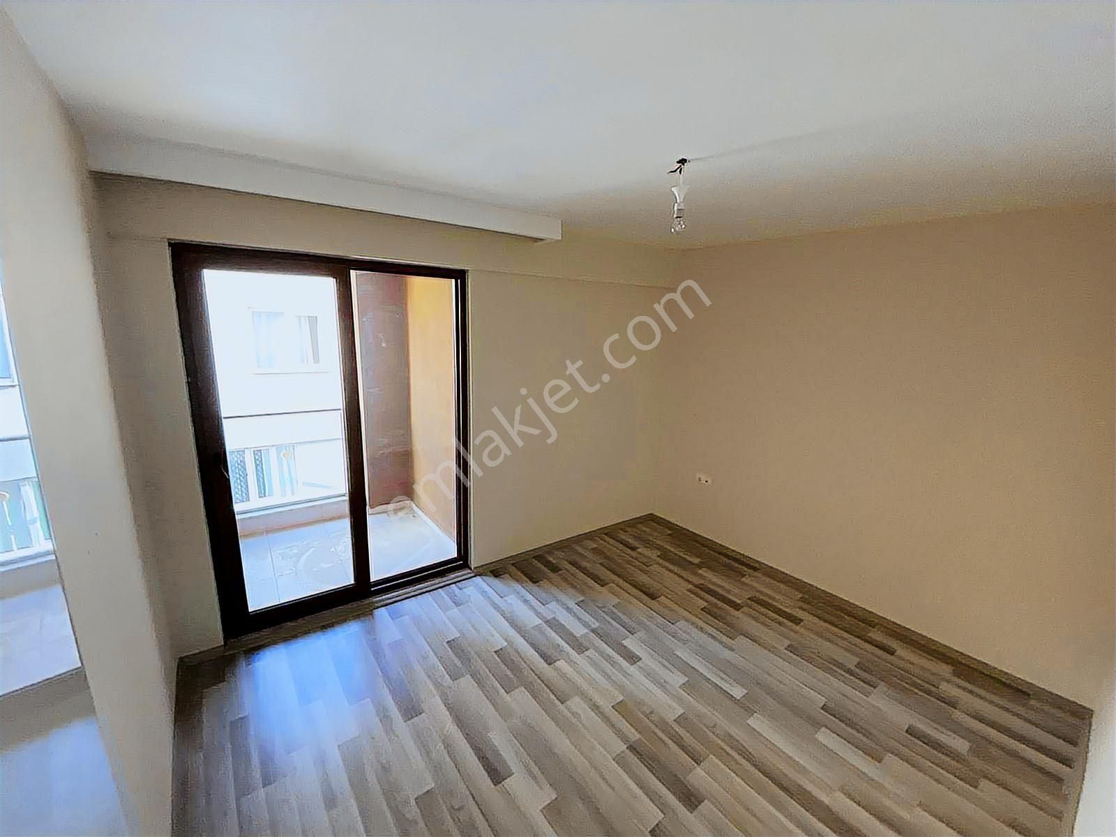 Remax Model Den İlbade Mahallesinde 2+1 Satılık Daire