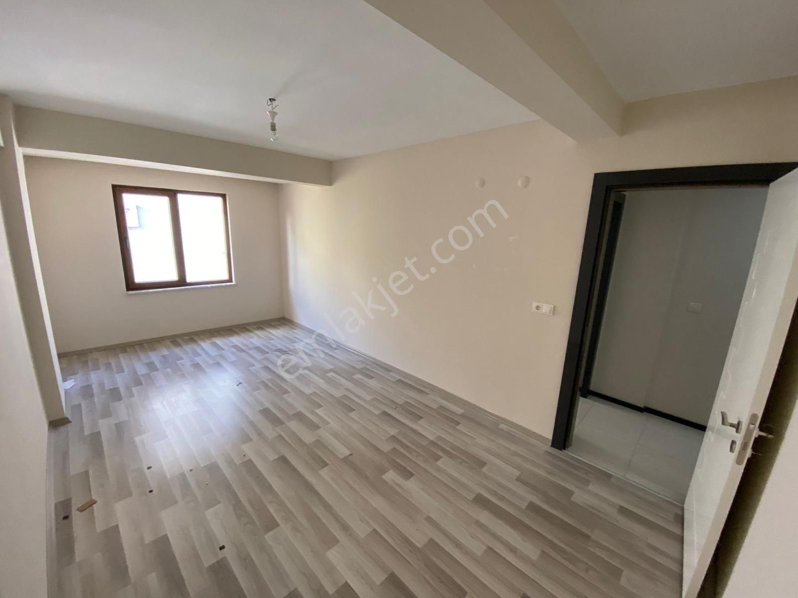 Remax Model Den İlbade Mahallesinde 2+1 Satılık Daire - Görsel 2