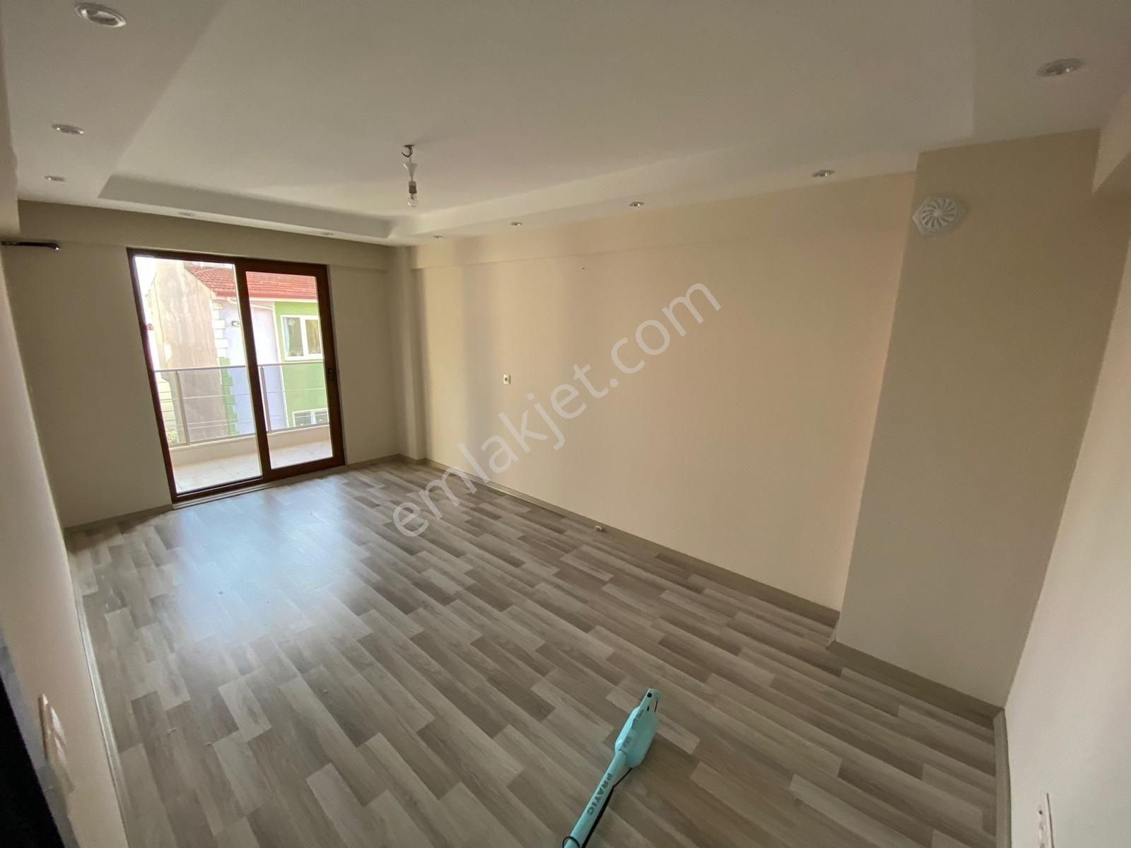 Remax Model Den İlbade Mahallesinde 2+1 Satılık Daire - Görsel 4