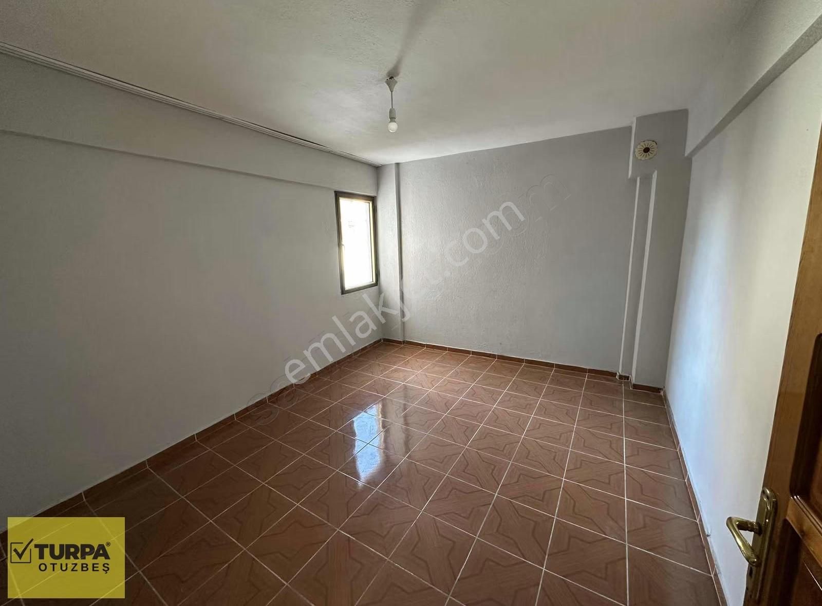 Turp Otuzbeş'ten İzmir Bornova Yeşilova Merkezi Kiralık Daire - Görsel 18