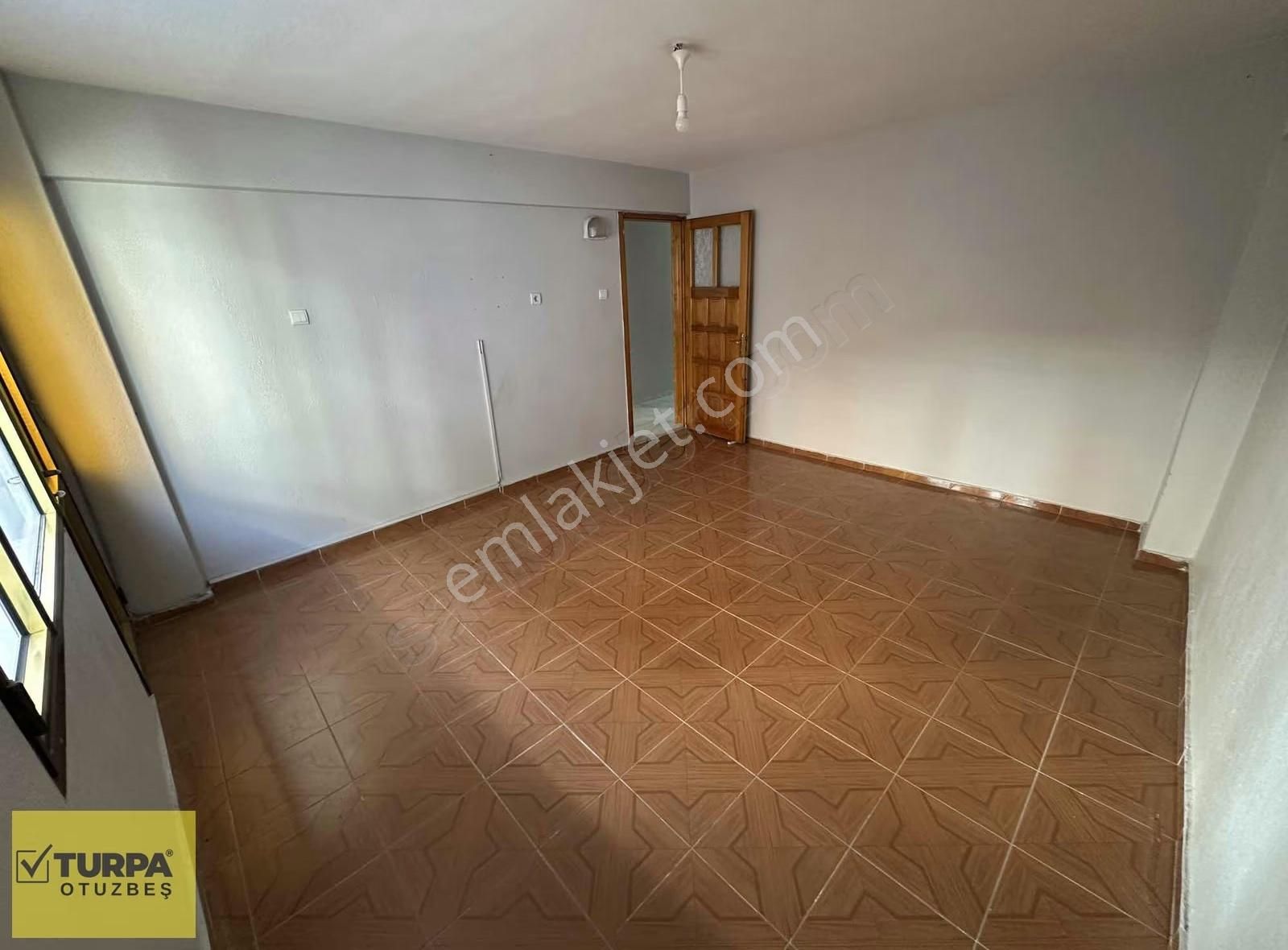 Turp Otuzbeş'ten İzmir Bornova Yeşilova Merkezi Kiralık Daire - Görsel 7