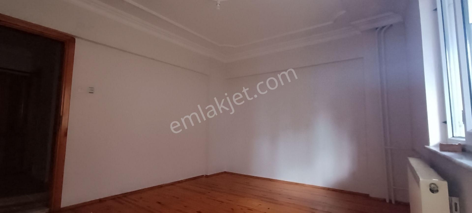 Remax Model Kuşpınar Da Engelli Girişine Uygun 3+1 Satılık Daire - Görsel 7