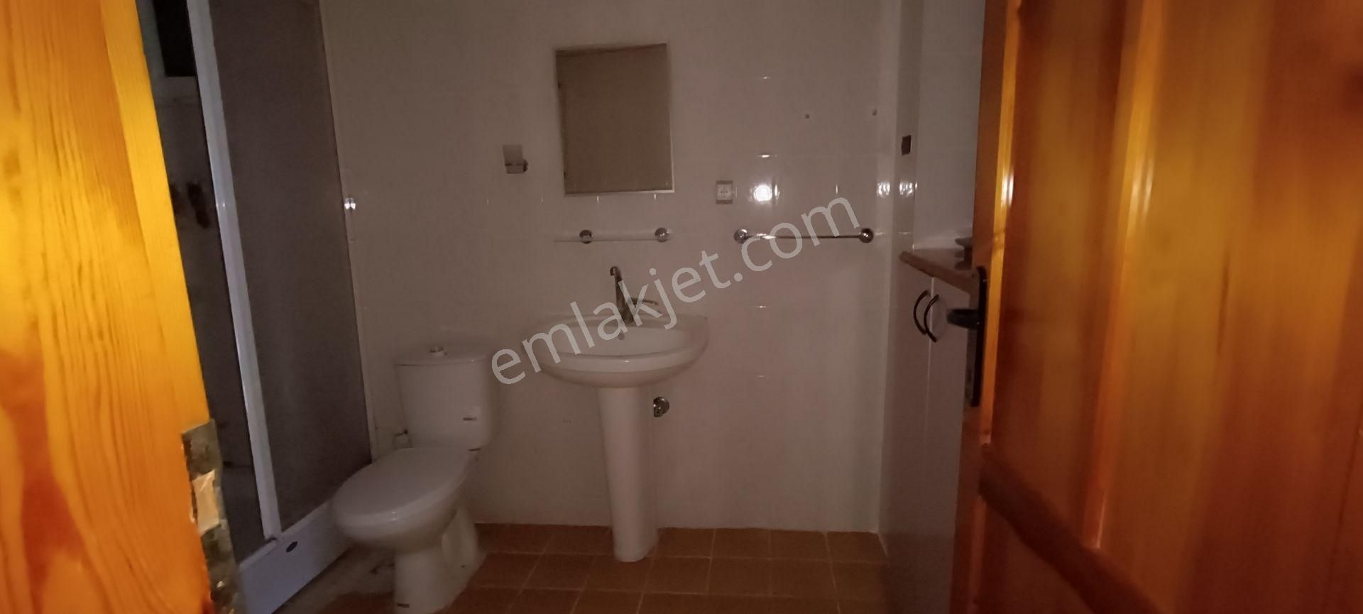 Remax Model Kuşpınar Da Engelli Girişine Uygun 3+1 Satılık Daire - Görsel 16