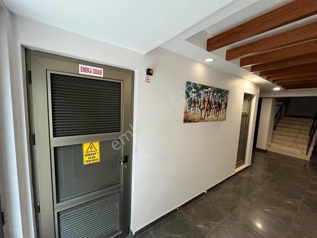Remax Model Üniversite Ve Cafeler Bölgesinde 2+1 Satılık Apart - Görsel 10