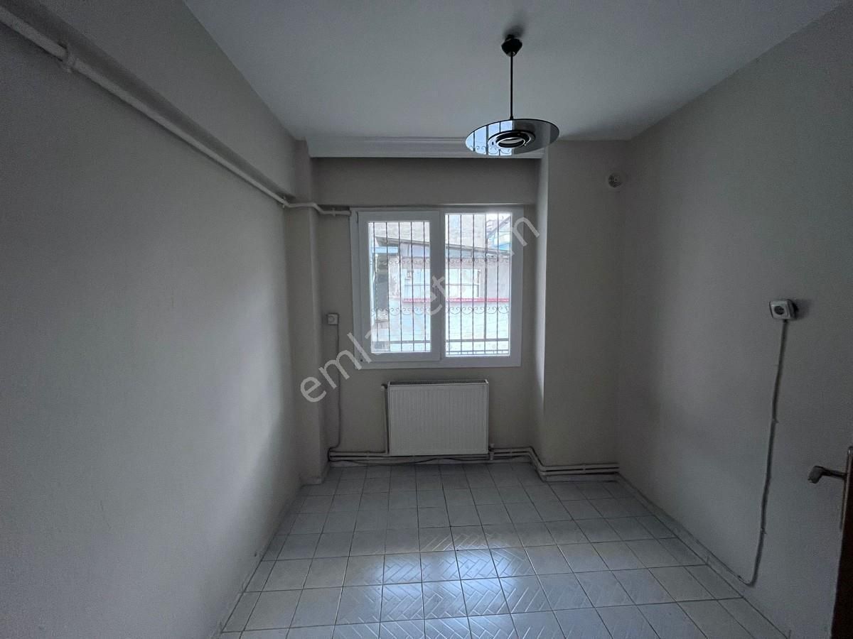 Akıncılar Mah. 130 M2 Arakat 3+1 Satılık Daire - Görsel 8