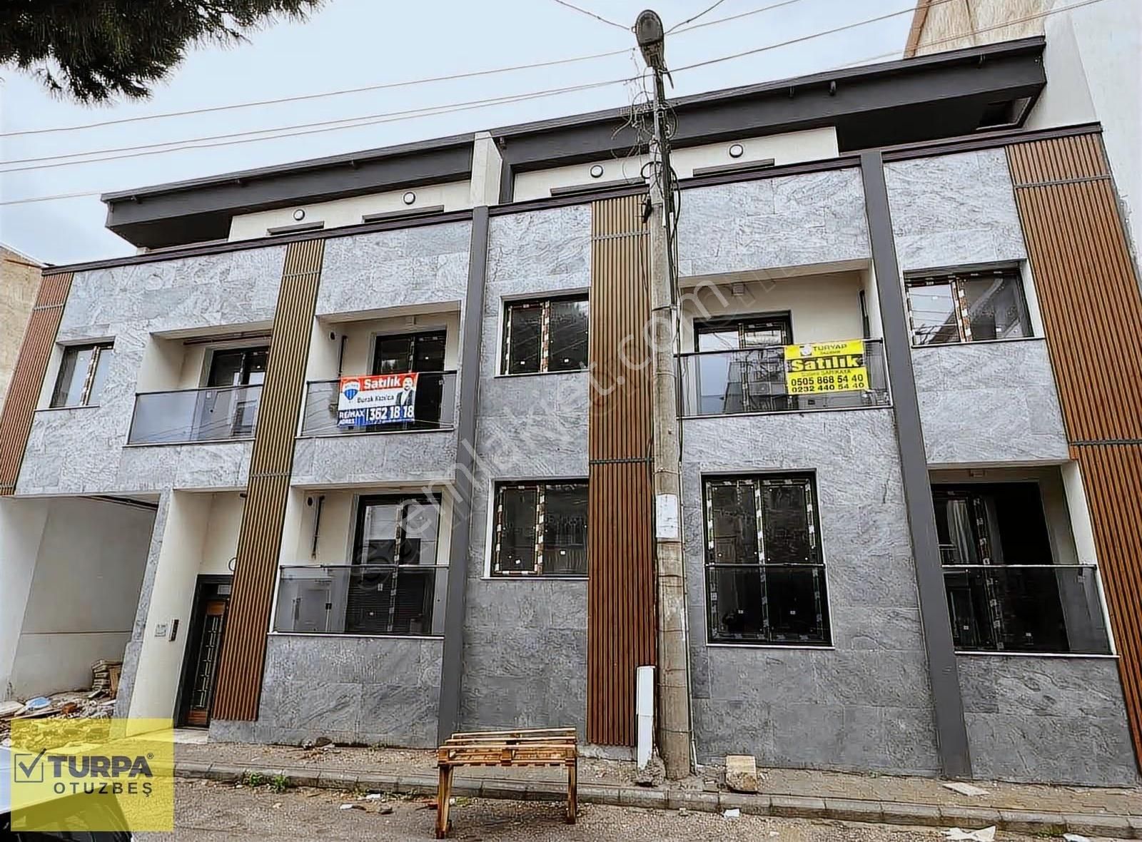 Turpa Otuzbeşten Gaziemirde Sıfır Lüks Aydınlık Kiralık Daire! - Görsel 6