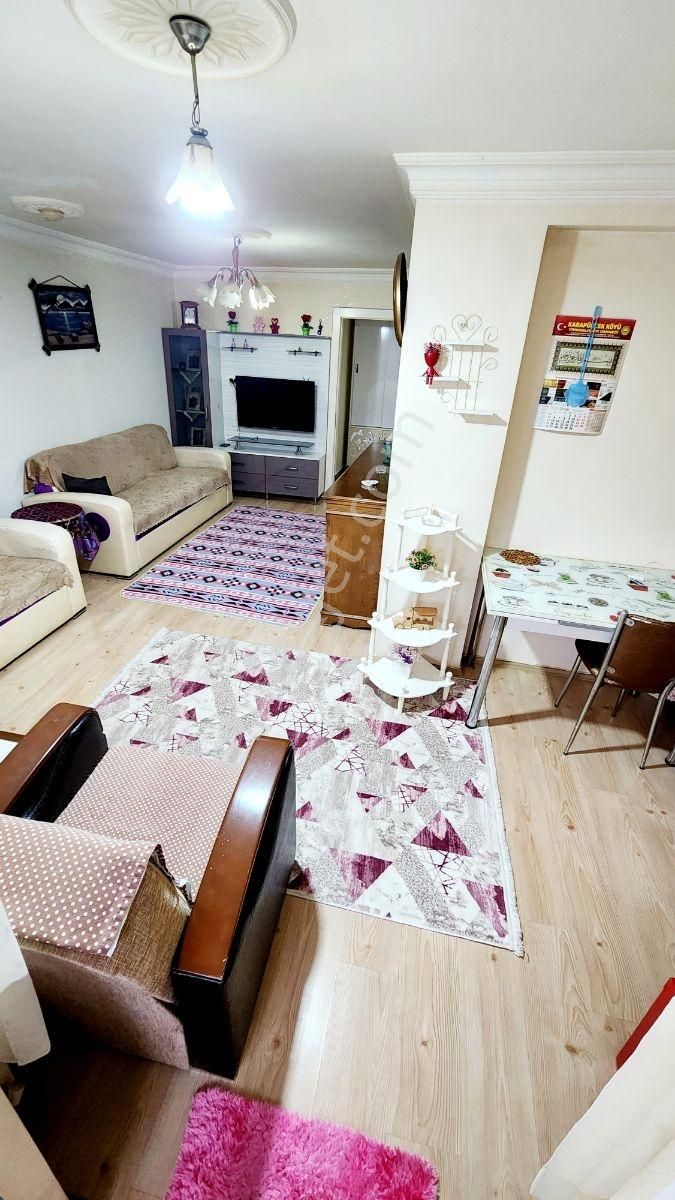 Gül Emlak'tan Karapürçekte 2+1 Bahçe Katı Geniş Kullanışlı