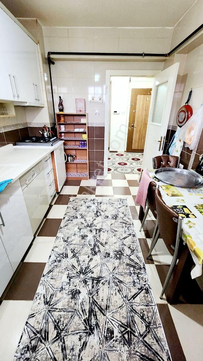 Gül Emlak'tan Karapürçekte 2+1 Bahçe Katı Geniş Kullanışlı - Görsel 33