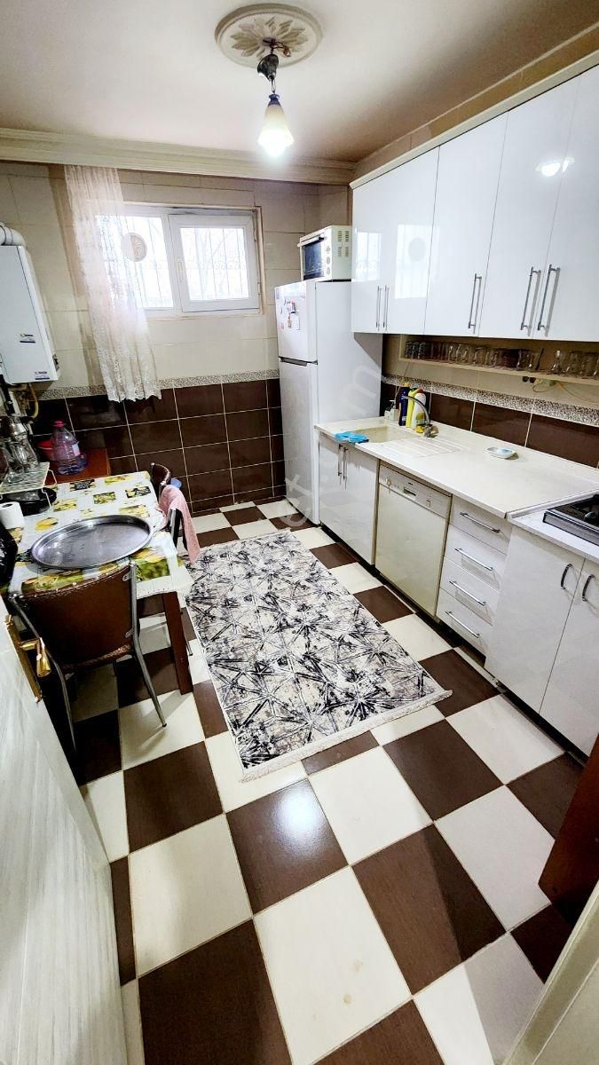 Gül Emlak'tan Karapürçekte 2+1 Bahçe Katı Geniş Kullanışlı - Görsel 2