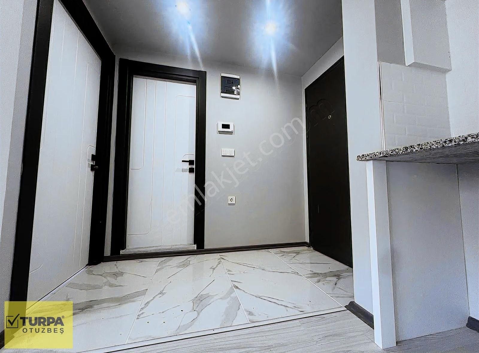 Turpa Otuzbeş'ten Buca'da 0 Lüks 1+1 Ara Kat Daireler - Görsel 17