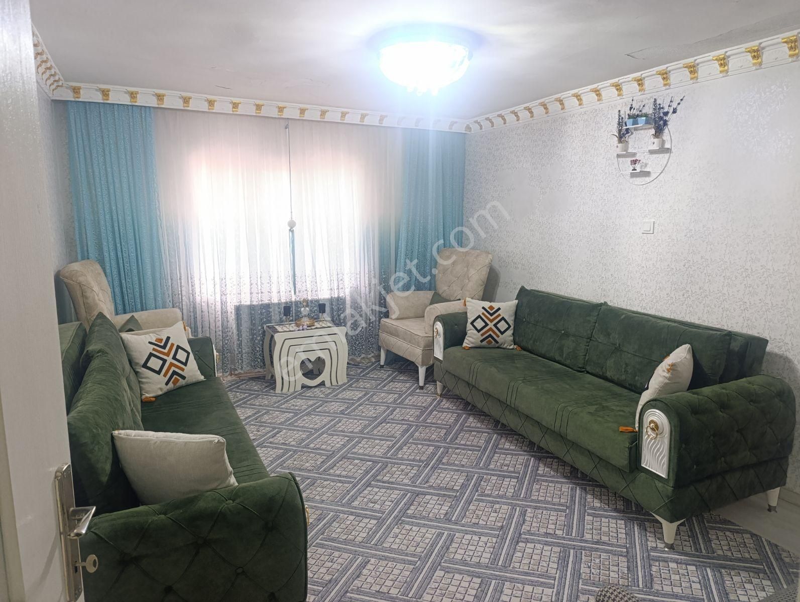 Ymz Den 75 Yıl Mh Satlik Kattan Bölme