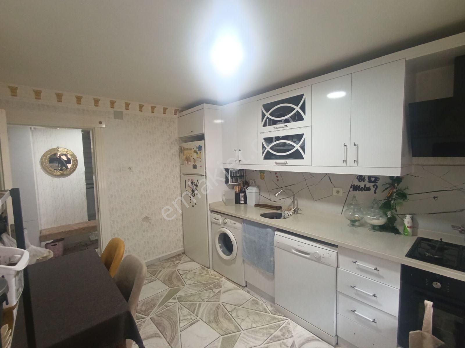 Ymz Den 75 Yıl Mh Satlik Kattan Bölme - Görsel 6