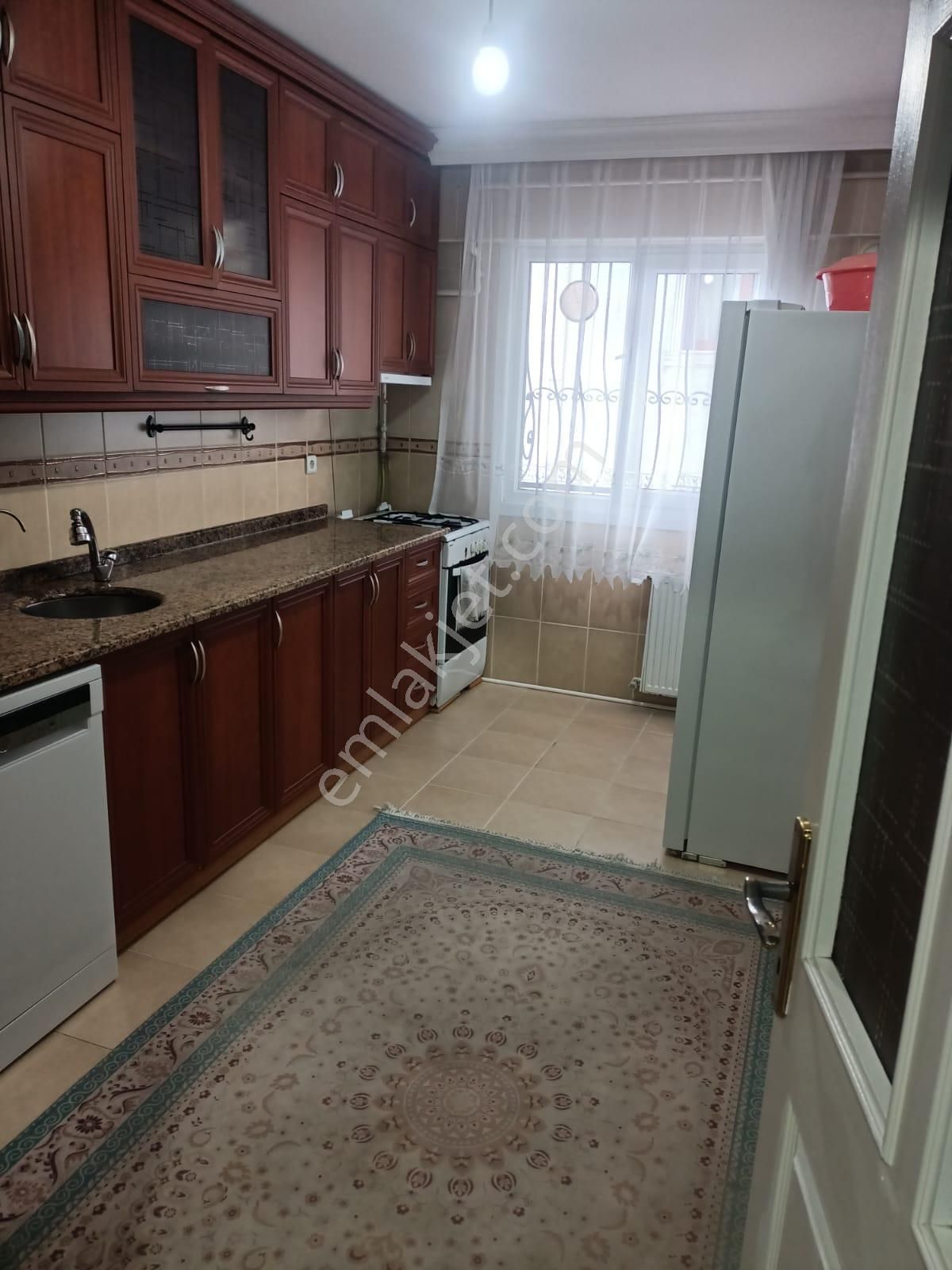 Mertcan Dan Soğanlık Metroya Yürüme 3+1 Kapalı Balkonlu Fırsat - Görsel 8