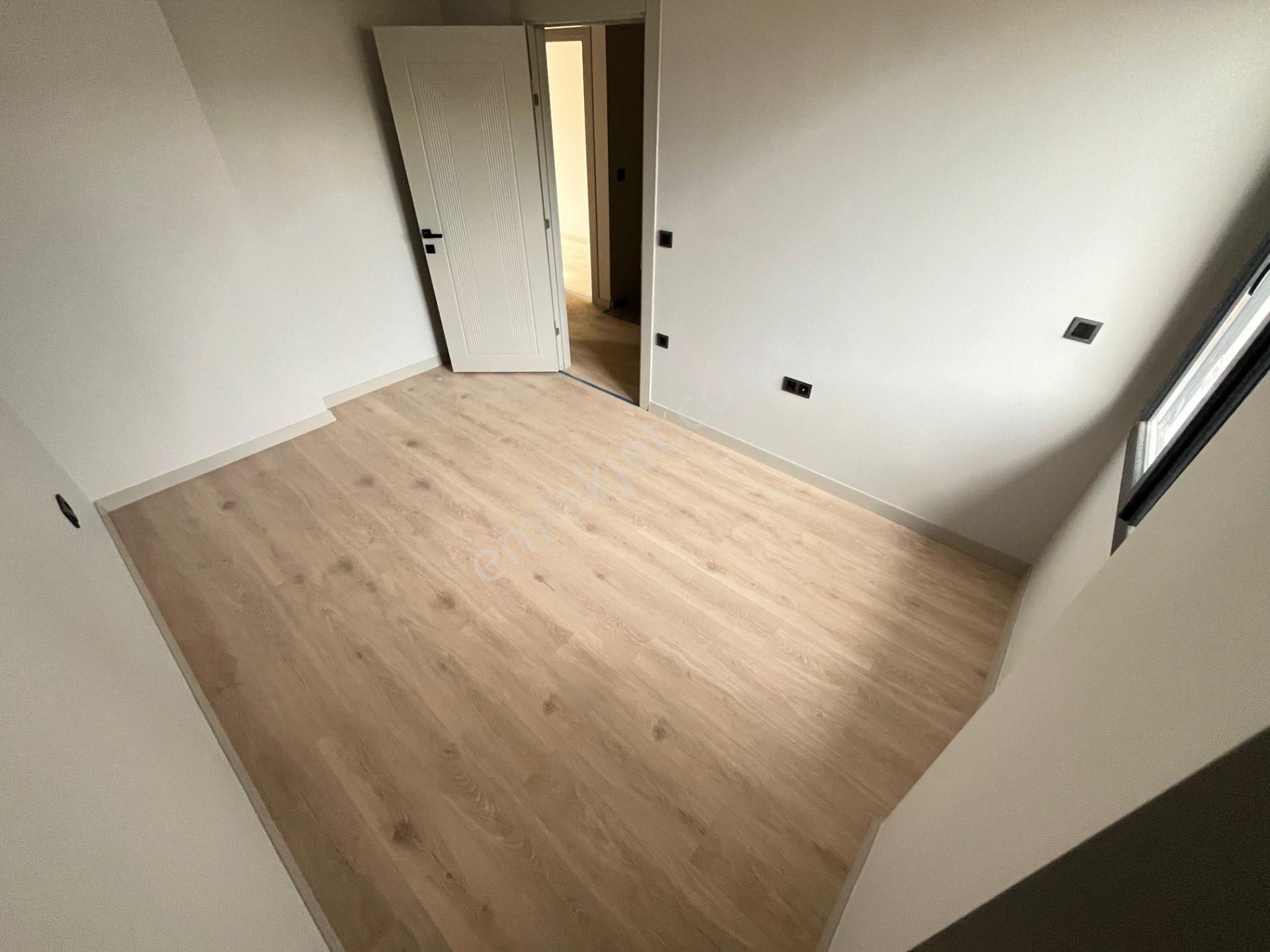 ▶ ▶akçay Körfez'den Havuzlu Denize 150 Mt Doğa İle İç İçe 3+1 Sıfır Villa - Görsel 14