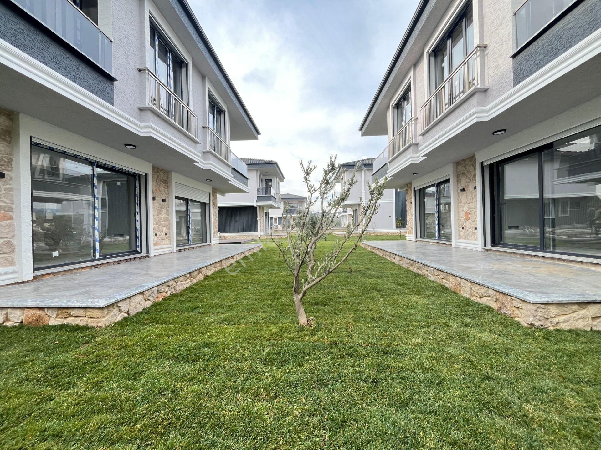 ▶ ▶akçay Körfez'den Havuzlu Denize 150 Mt Doğa İle İç İçe 3+1 Sıfır Villa - Görsel 31