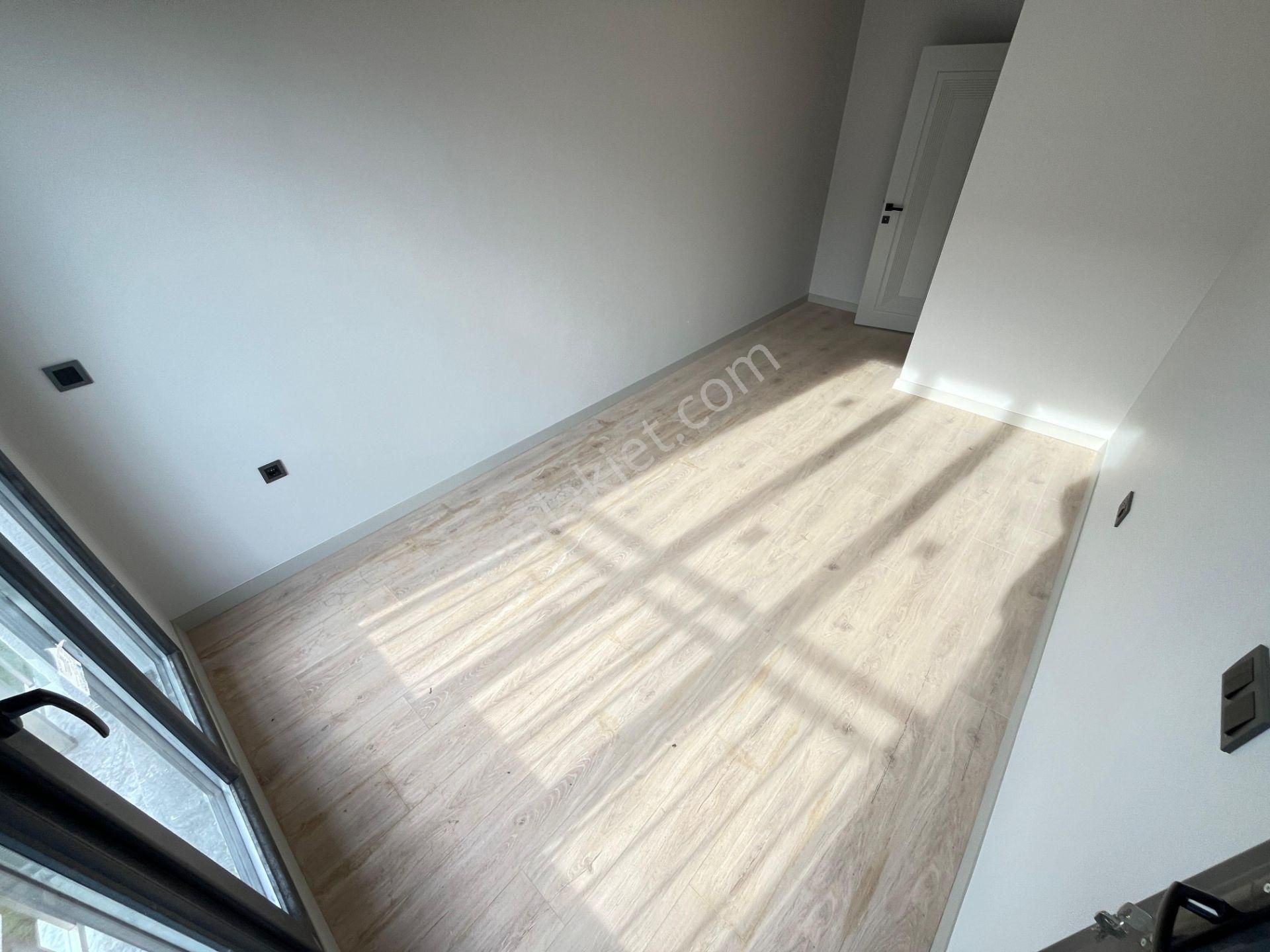 ▶ ▶akçay Körfez'den Havuzlu Denize 150 Mt Doğa İle İç İçe 3+1 Sıfır Villa - Görsel 21