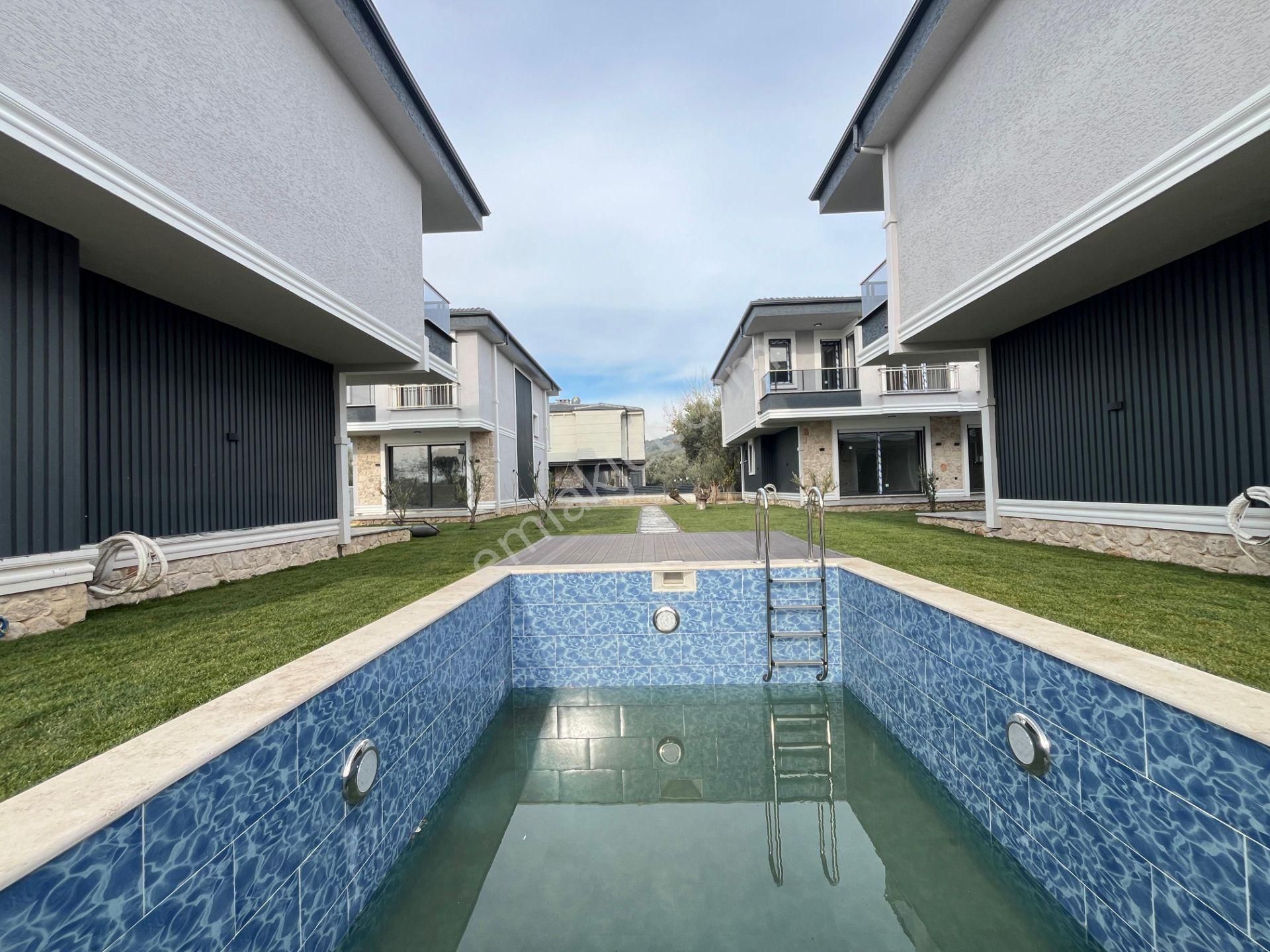 ▶ ▶akçay Körfez'den Havuzlu Denize 150 Mt Doğa İle İç İçe 3+1 Sıfır Villa - Görsel 32