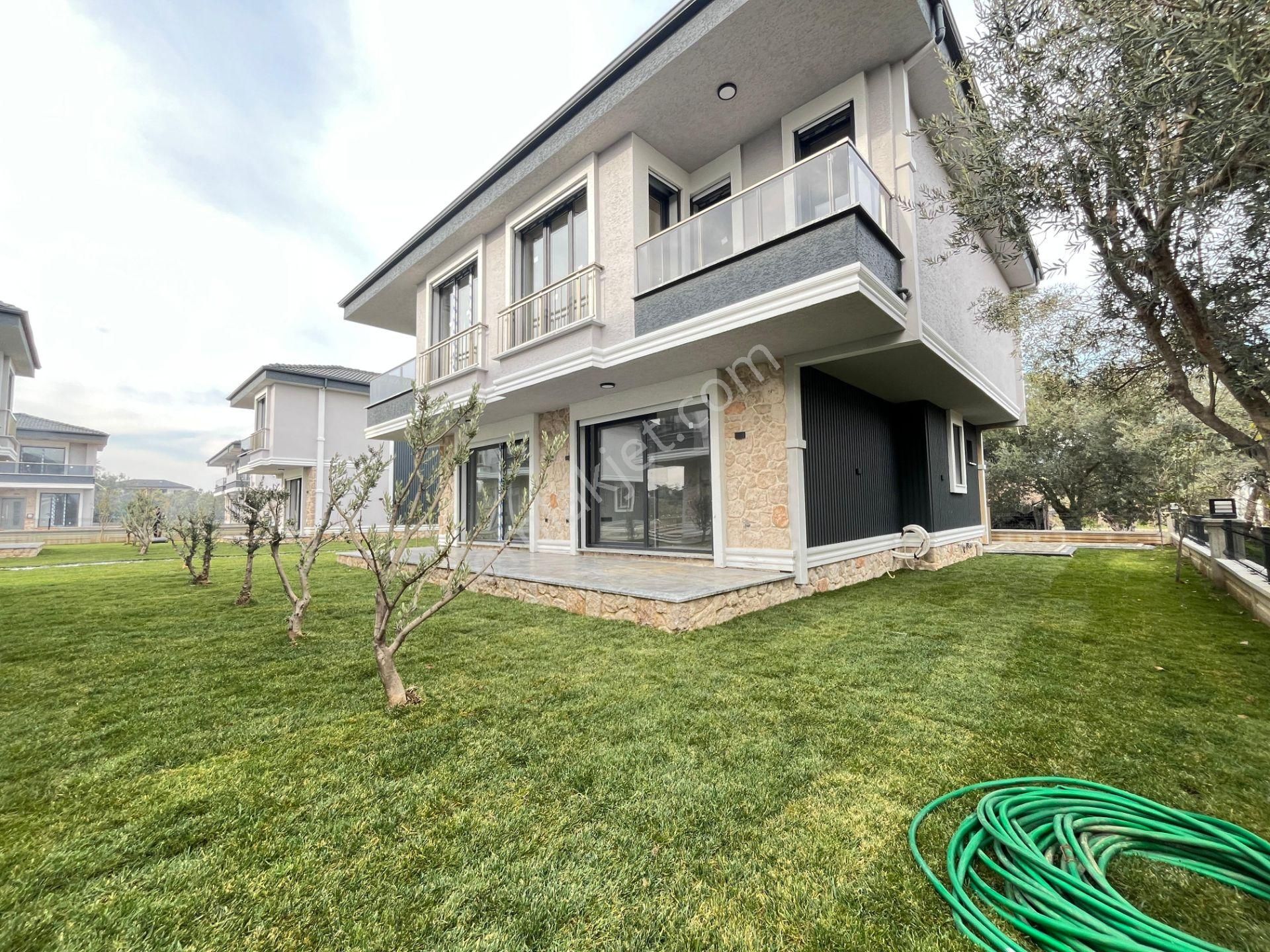 ▶ ▶akçay Körfez'den Havuzlu Denize 150 Mt Doğa İle İç İçe 3+1 Sıfır Villa - Görsel 30