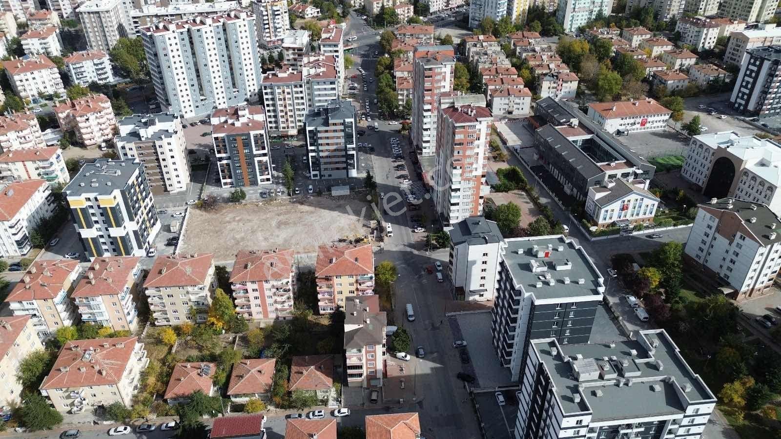Bahçelievler Caddesi 300m² Kiralık Dükkan - Görsel 3