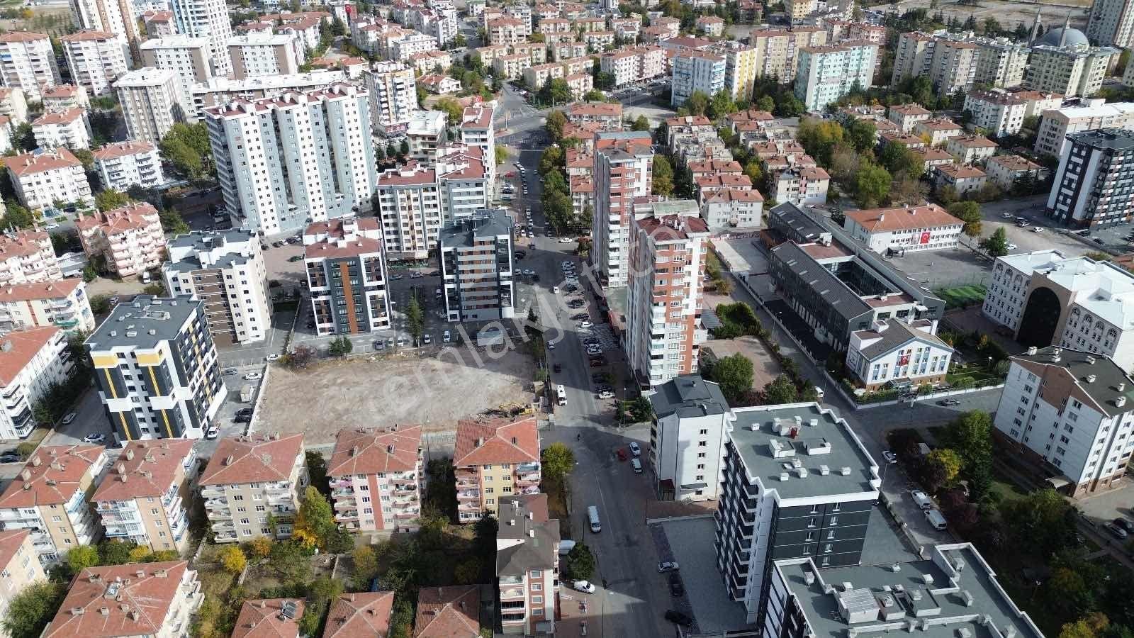 Bahçelievler Caddesi 300m² Kiralık Dükkan - Görsel 13
