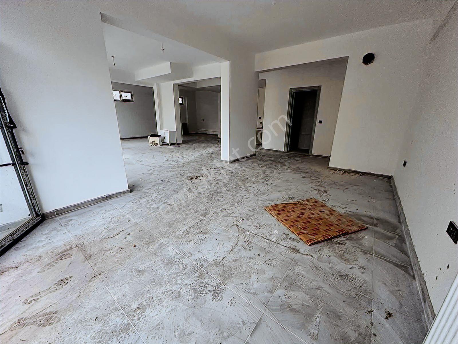 Bahçelievler Caddesi 300m² Kiralık Dükkan - Görsel 29
