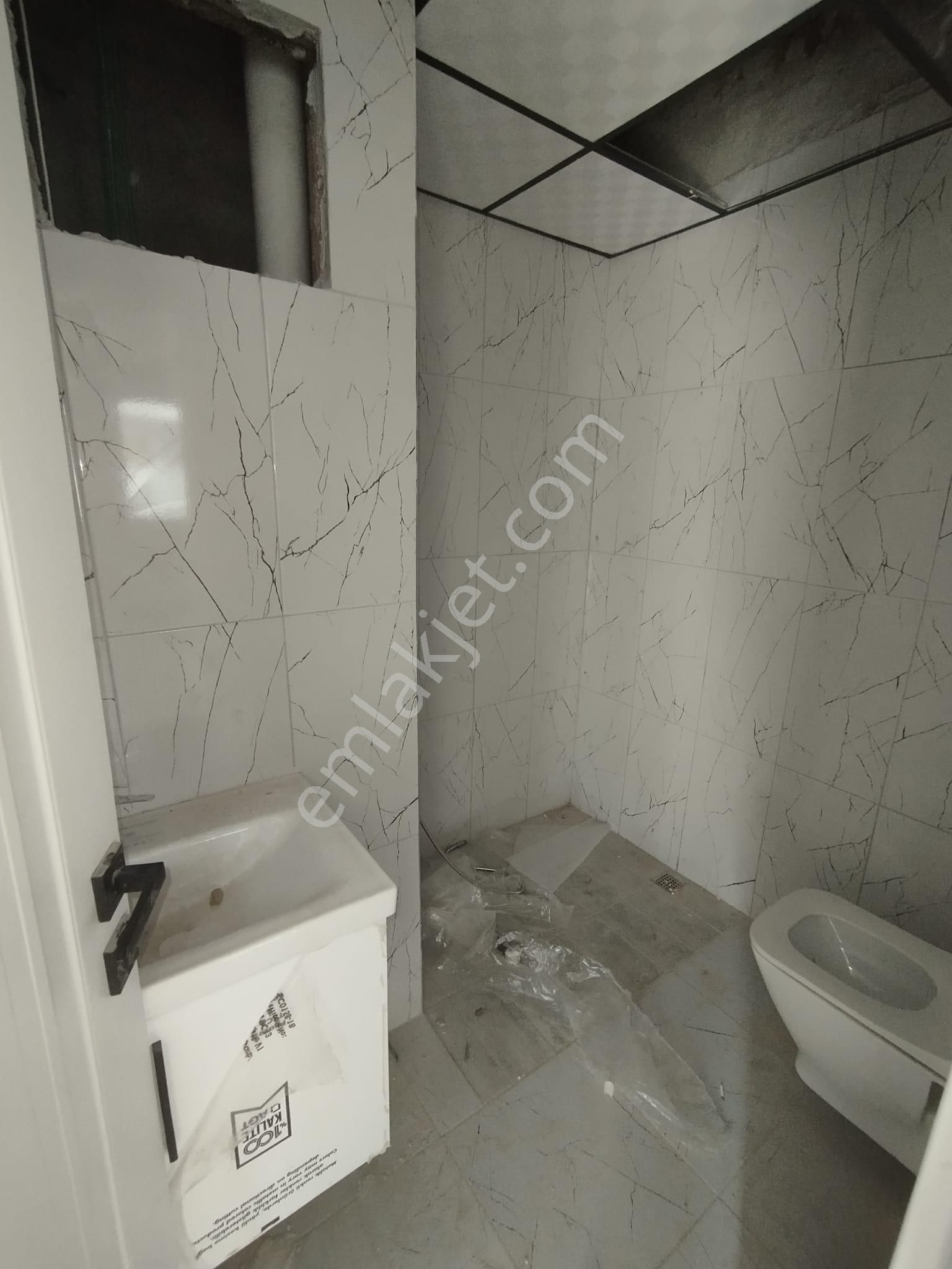 Mavi Bulvarda Sitede 2+1 Güney Doğu Kuzey Cephe Giyinme Odalı Ebeveyn Banyolu Sıfır Lüks Daire - Görsel 4