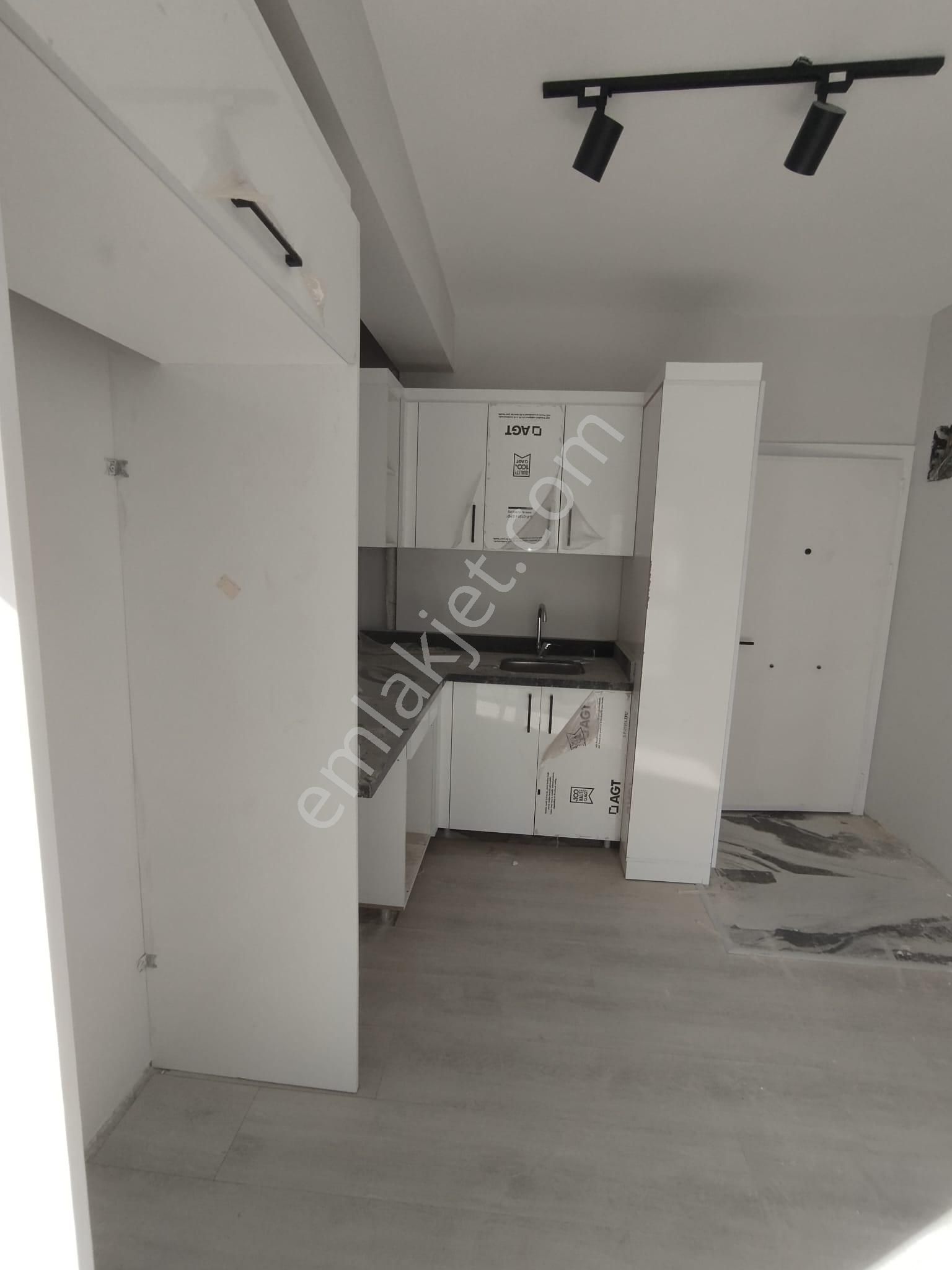 Mavi Bulvarda Sitede 2+1 Güney Doğu Kuzey Cephe Giyinme Odalı Ebeveyn Banyolu Sıfır Lüks Daire - Görsel 11