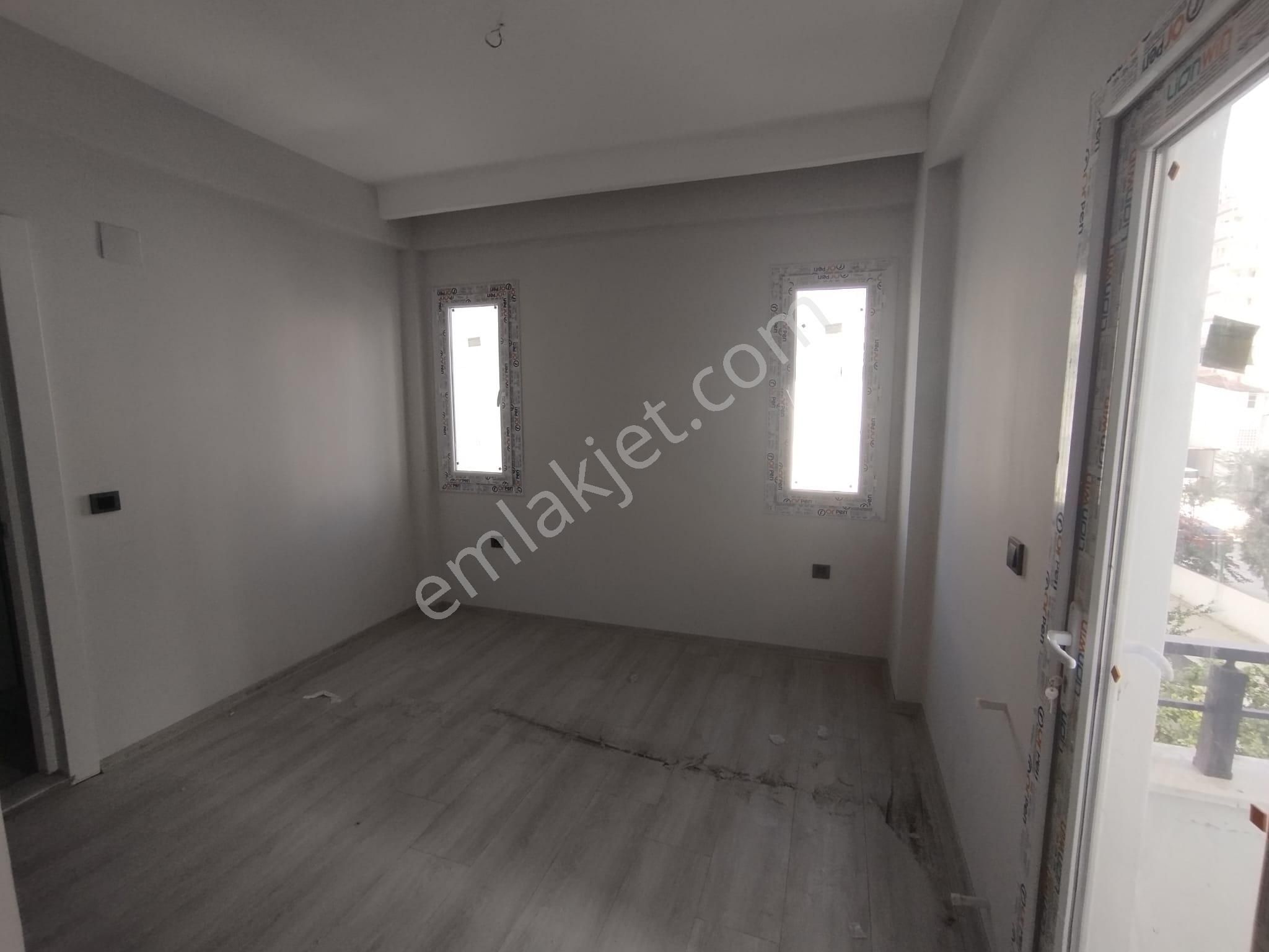 Mavi Bulvarda Sitede 2+1 Güney Doğu Kuzey Cephe Giyinme Odalı Ebeveyn Banyolu Sıfır Lüks Daire - Görsel 17