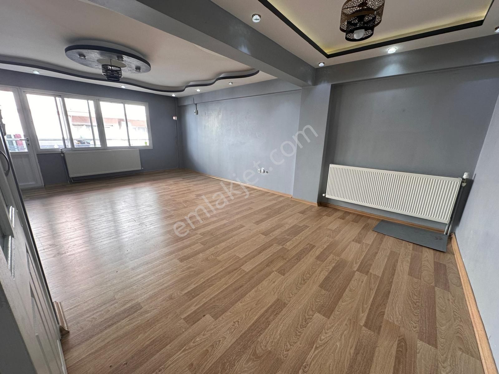 Polat Cad. Yeşilyurt Hastane Yakını 4+1 Doğalgazlı Çift Cephe İçi Bakımlı Çift Balkon Fırsat Daire - Görsel 28