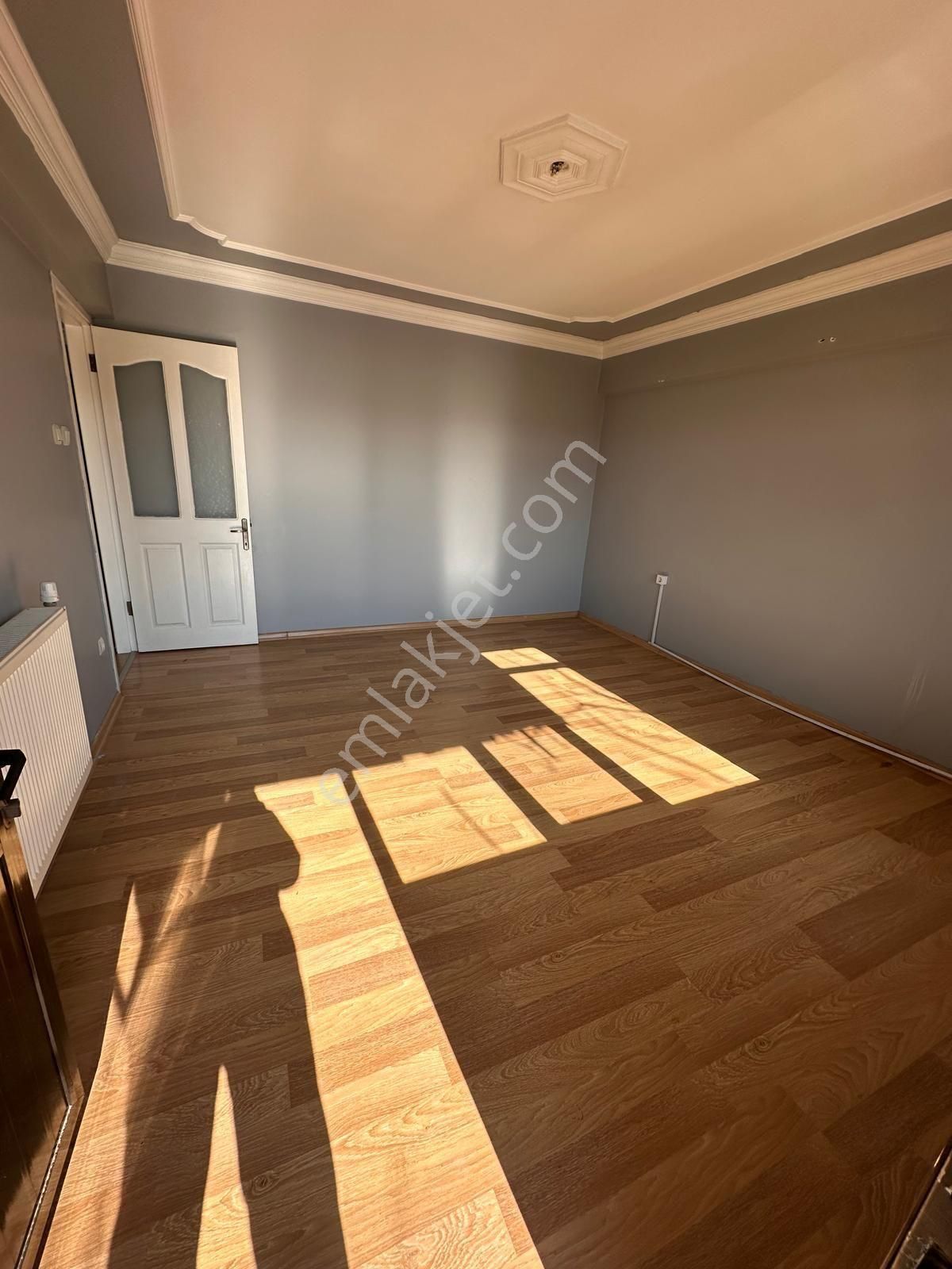Polat Cad. Yeşilyurt Hastane Yakını 4+1 Doğalgazlı Çift Cephe İçi Bakımlı Çift Balkon Fırsat Daire - Görsel 12