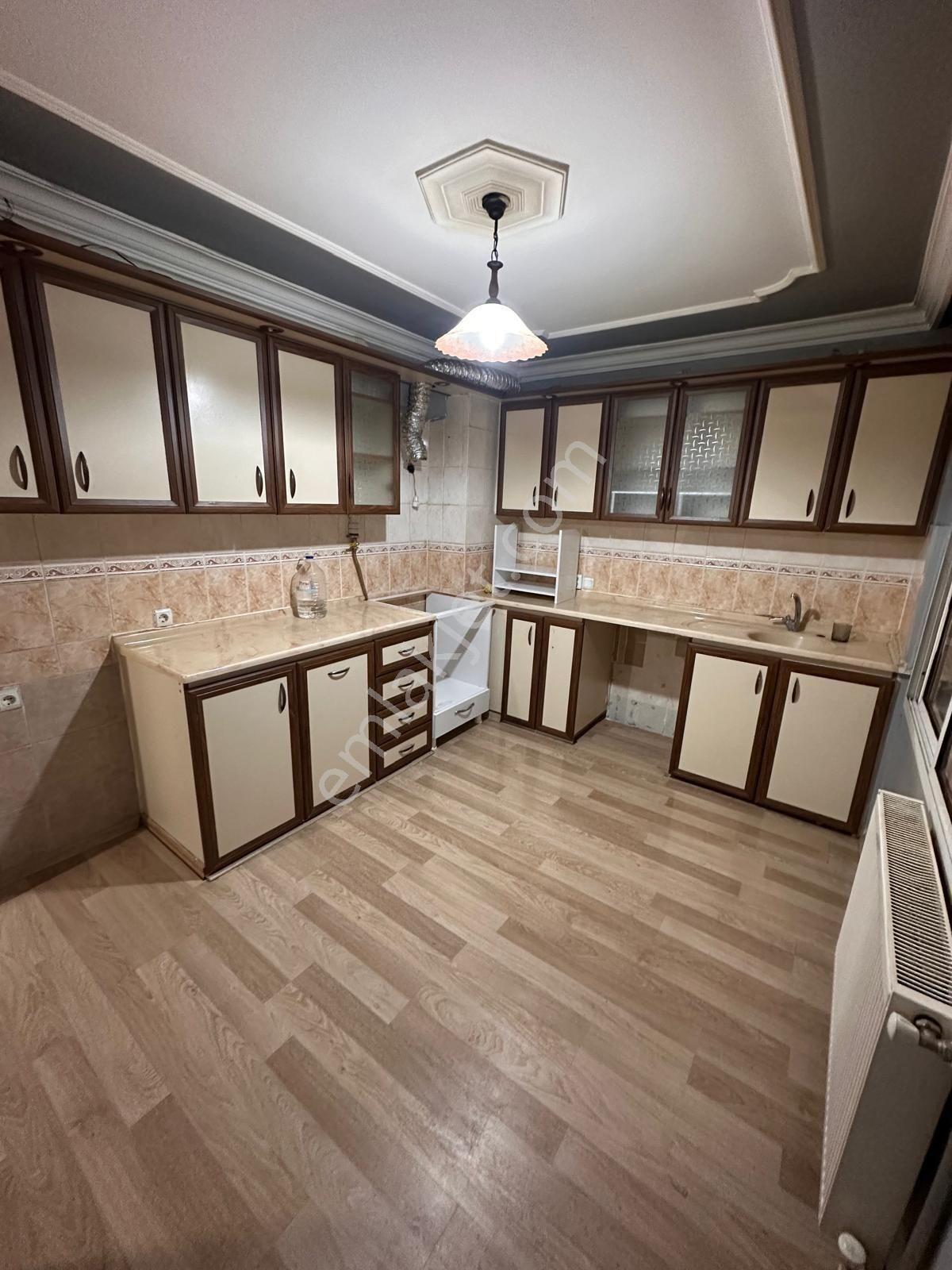 Polat Cad. Yeşilyurt Hastane Yakını 4+1 Doğalgazlı Çift Cephe İçi Bakımlı Çift Balkon Fırsat Daire - Görsel 22