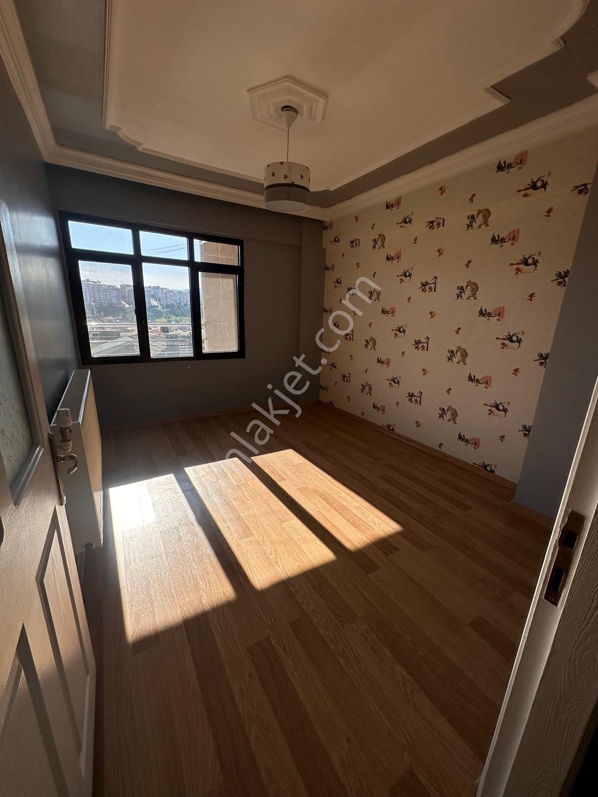 Polat Cad. Yeşilyurt Hastane Yakını 4+1 Doğalgazlı Çift Cephe İçi Bakımlı Çift Balkon Fırsat Daire - Görsel 30