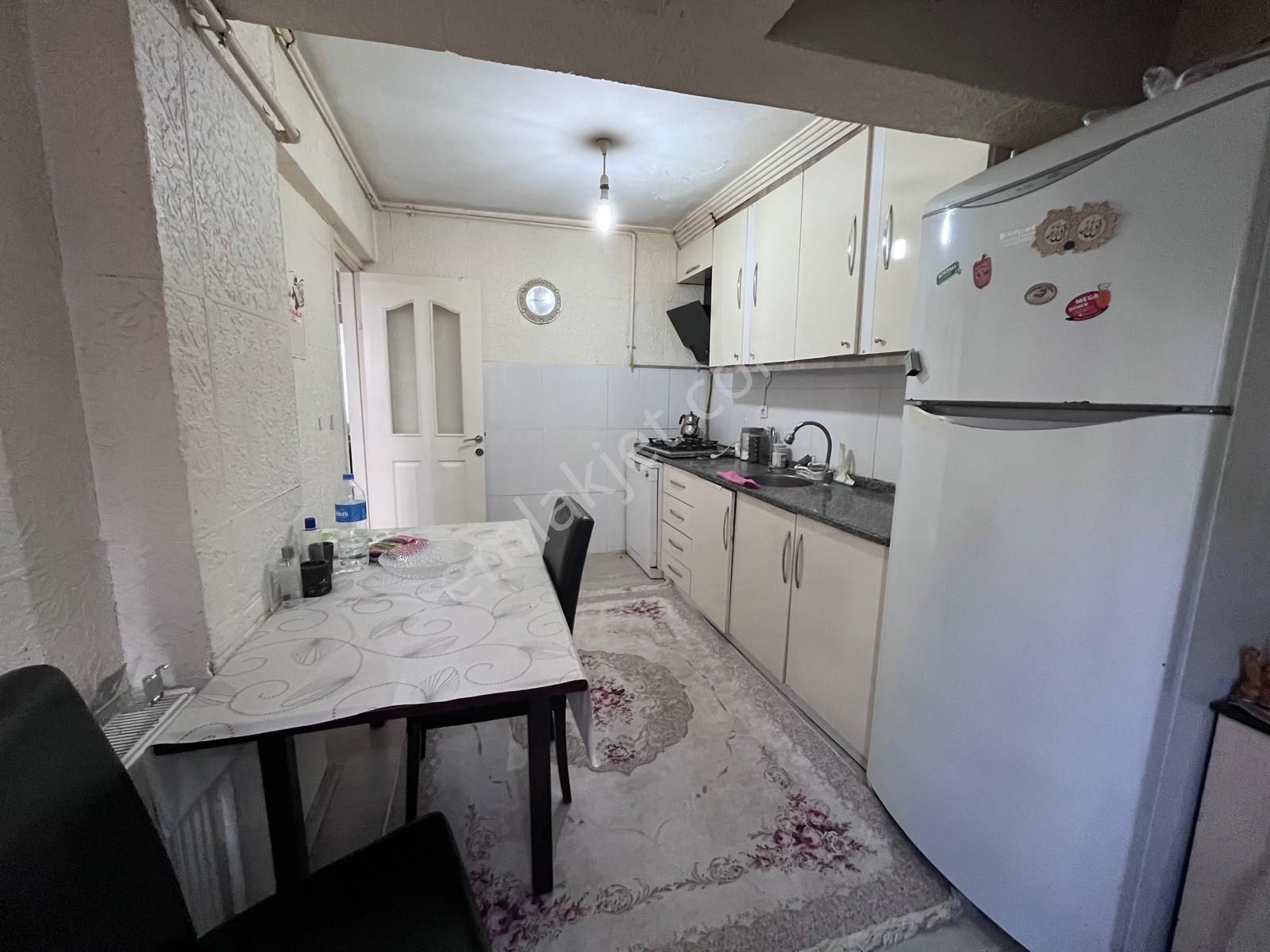 Yeşilyurt Refetbele Mahallesinde 2+1 Doğalgazlı Bakçeli Kapalı Mutfak - Görsel 11