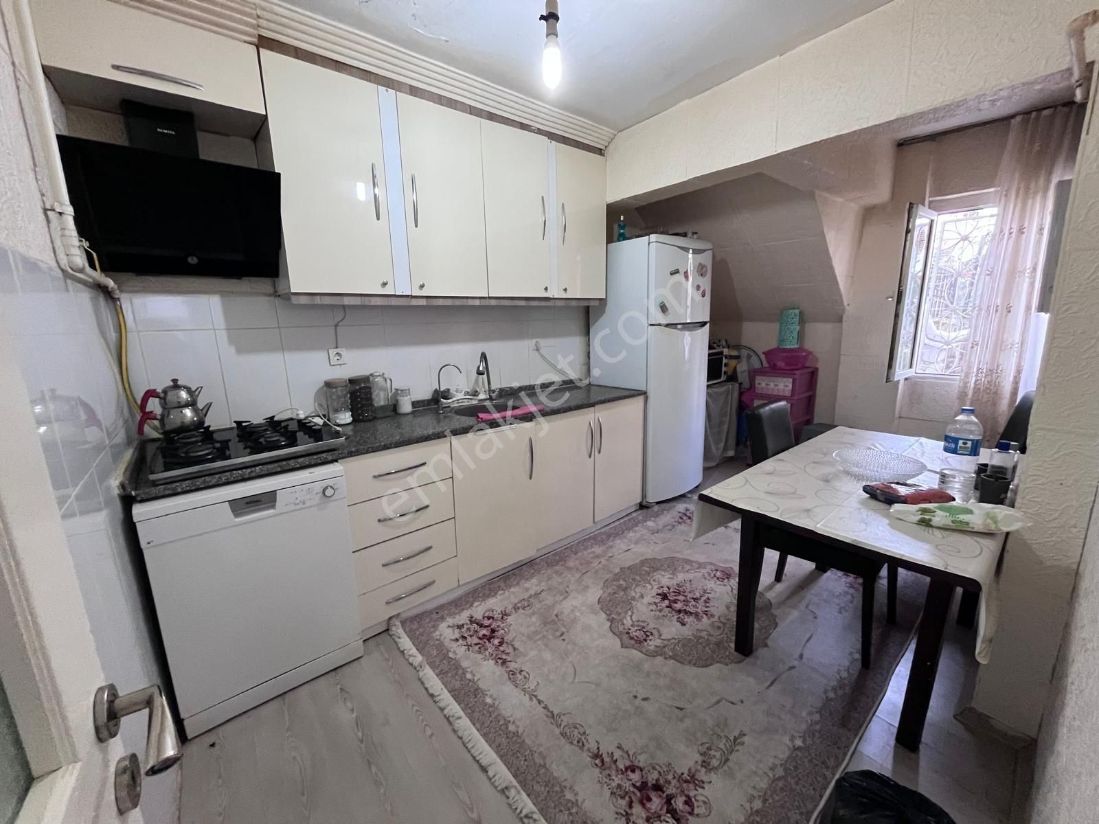 Yeşilyurt Refetbele Mahallesinde 2+1 Doğalgazlı Bakçeli Kapalı Mutfak - Görsel 7