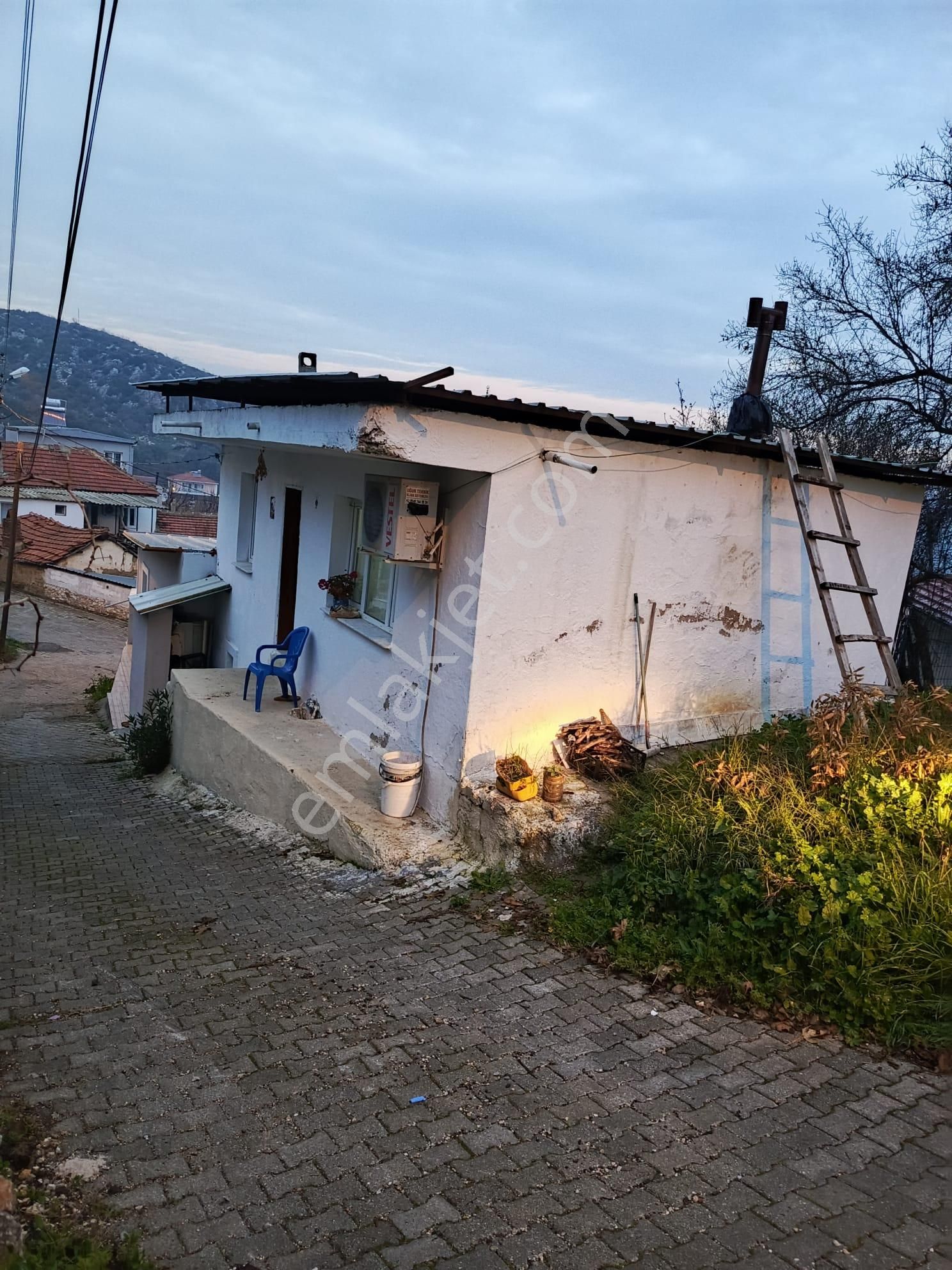 İzmir Torbalı Gold Emlaktan Satılık Bakımlı Köy Evi - Görsel 21