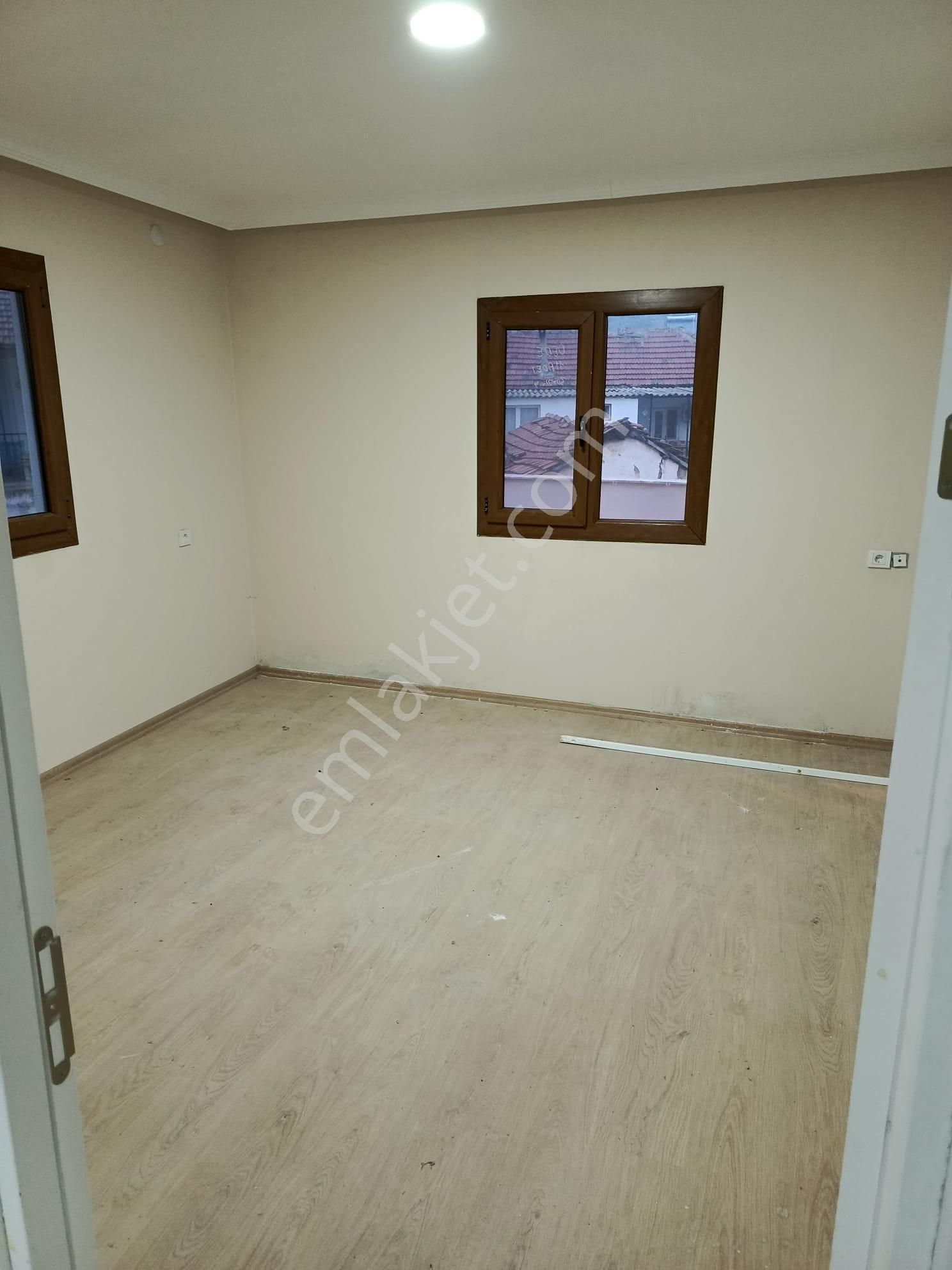 İzmir Torbalı Gold Emlaktan Satılık Bakımlı Köy Evi - Görsel 26