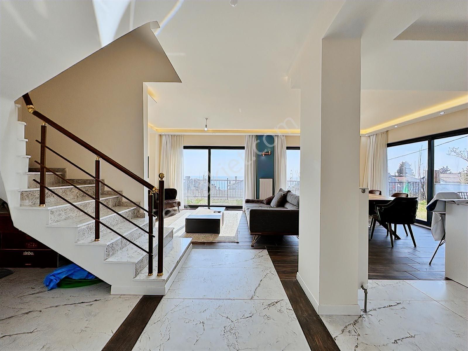 Deniz Manzaralı Emsalsiz Güzellikte Satılık Müstakil Villa - Görsel 9