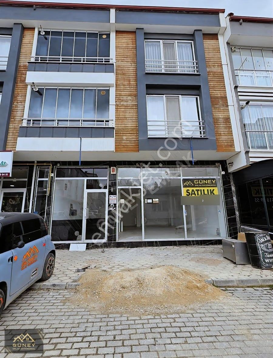 Taşkale'de Ana Cadde Üzeri Satılık Dükkan & Depo