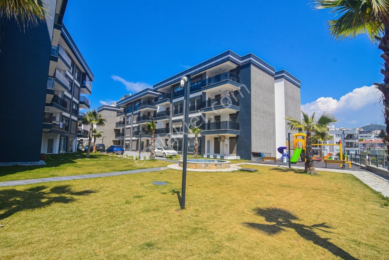 Kuşadası Garaj Arkası 2+1 Satılık Daire - Görsel 3