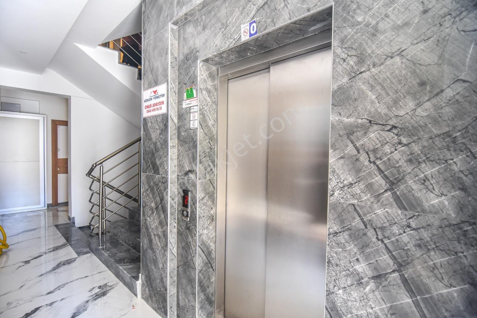 Kuşadası Garaj Arkası 2+1 Satılık Daire - Görsel 14