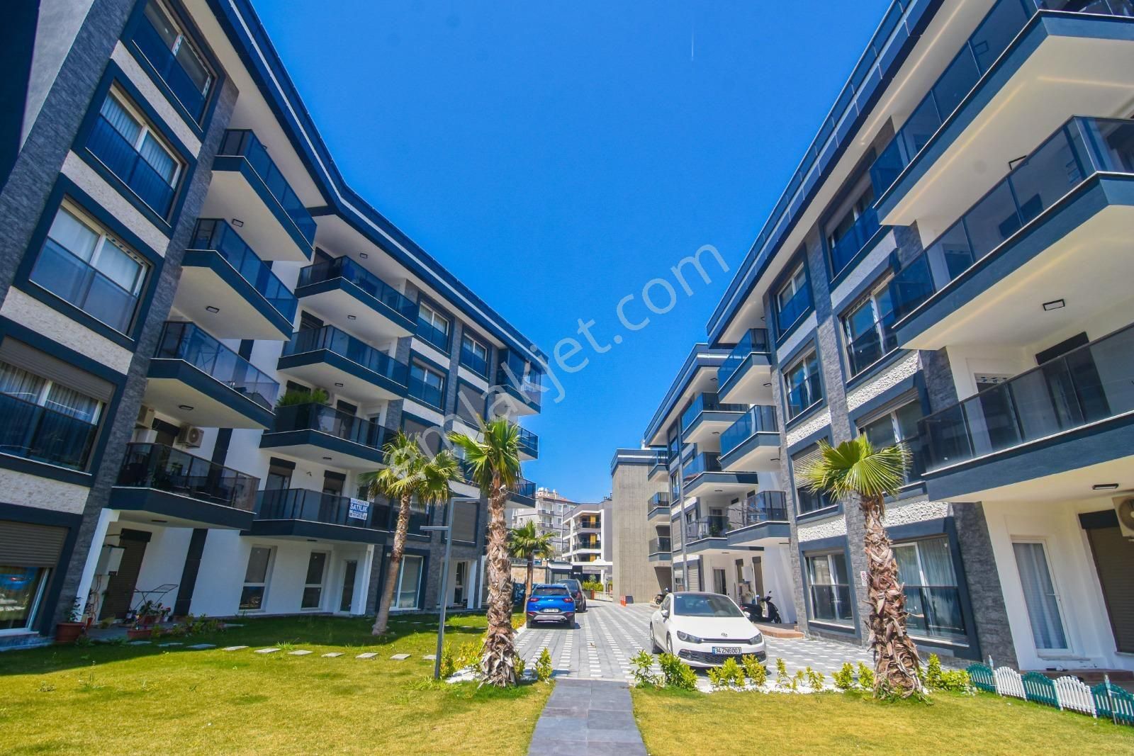 Kuşadası Garaj Arkası 2+1 Satılık Daire - Görsel 4