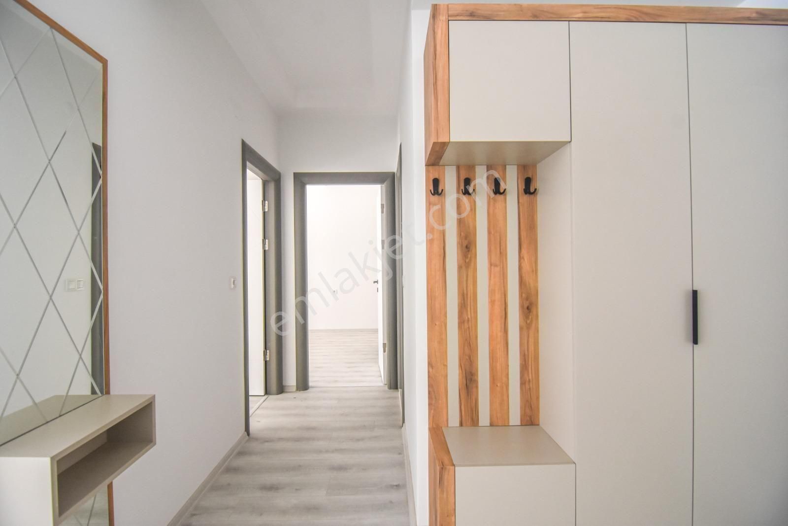 Kuşadası Garaj Arkası 2+1 Satılık Daire - Görsel 26