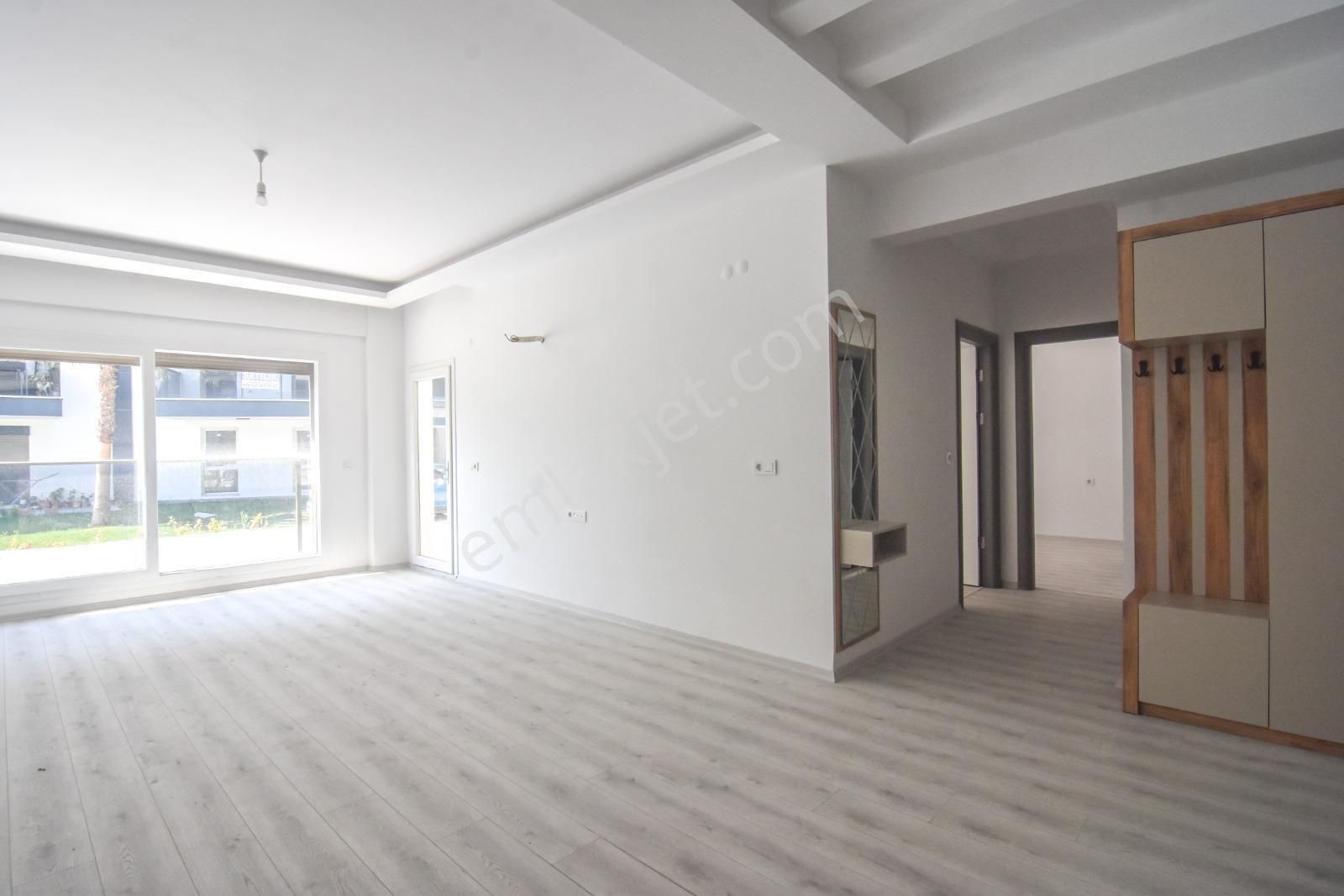 Kuşadası Garaj Arkası 2+1 Satılık Daire - Görsel 28