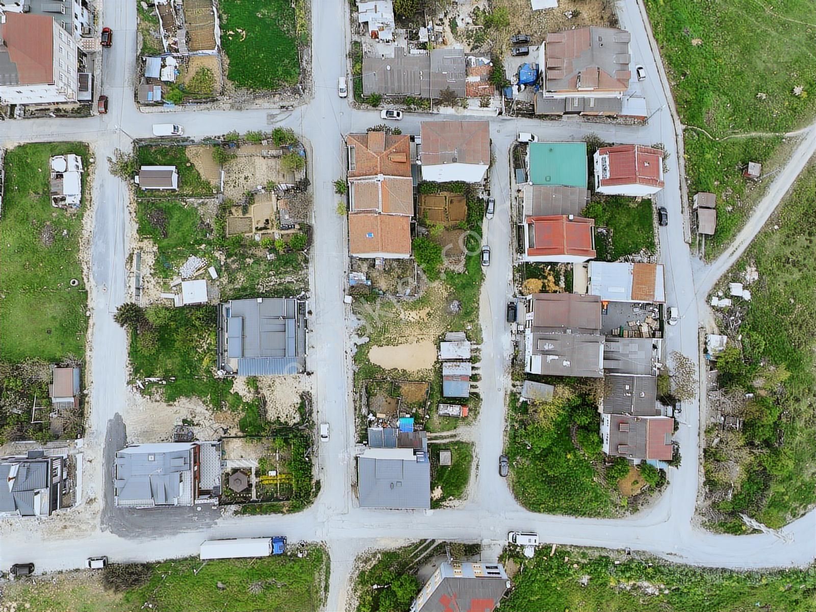 Satılık Arnavutköy Haraççı İmarlı İfrazlı Arsa Tek Tapu - Görsel 3