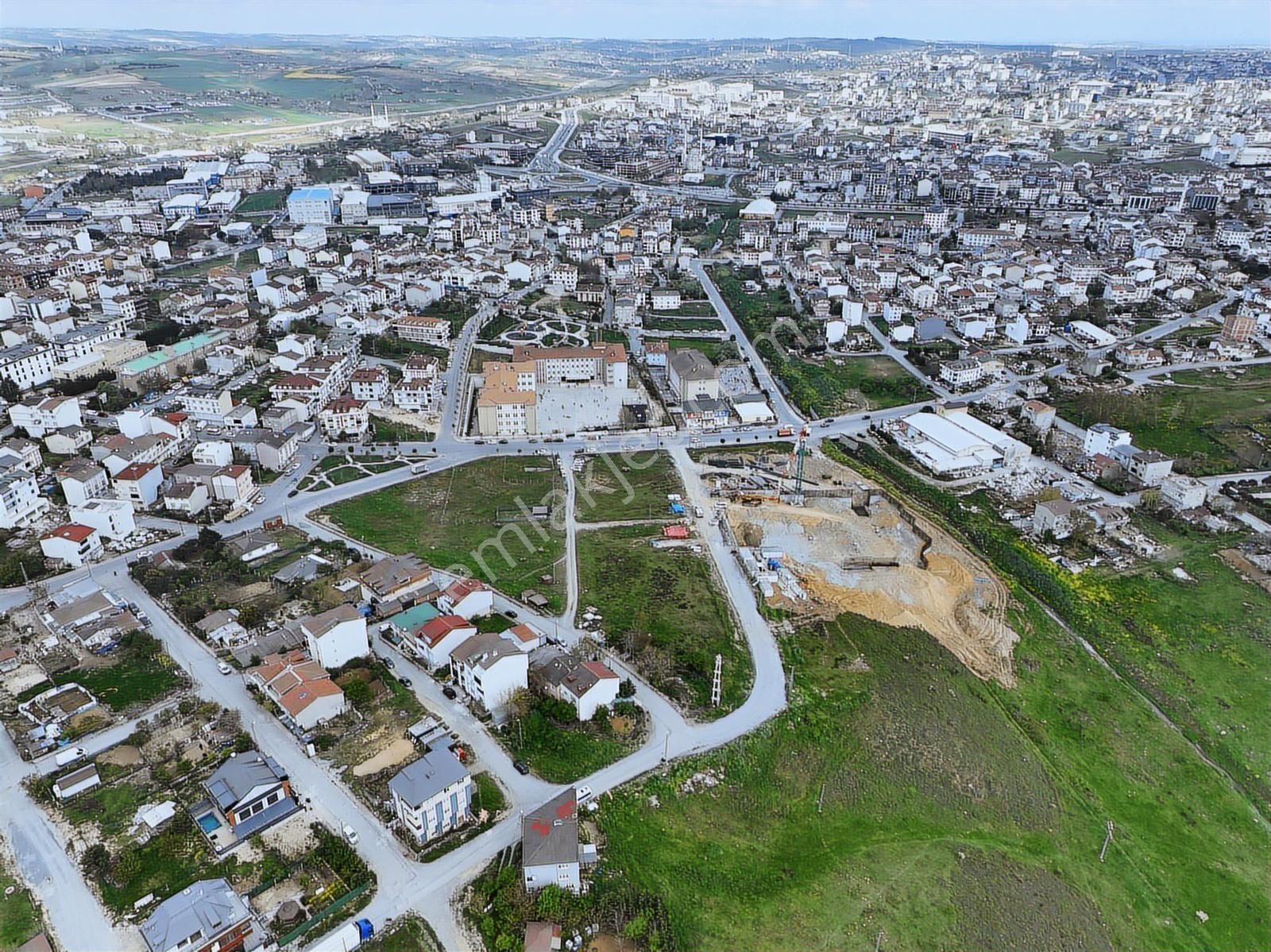 Satılık Arnavutköy Haraççı İmarlı İfrazlı Arsa Tek Tapu - Görsel 2