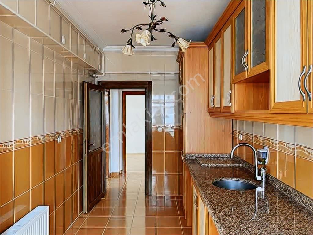 Acilll Merkezde Satılık Daire - Görsel 24